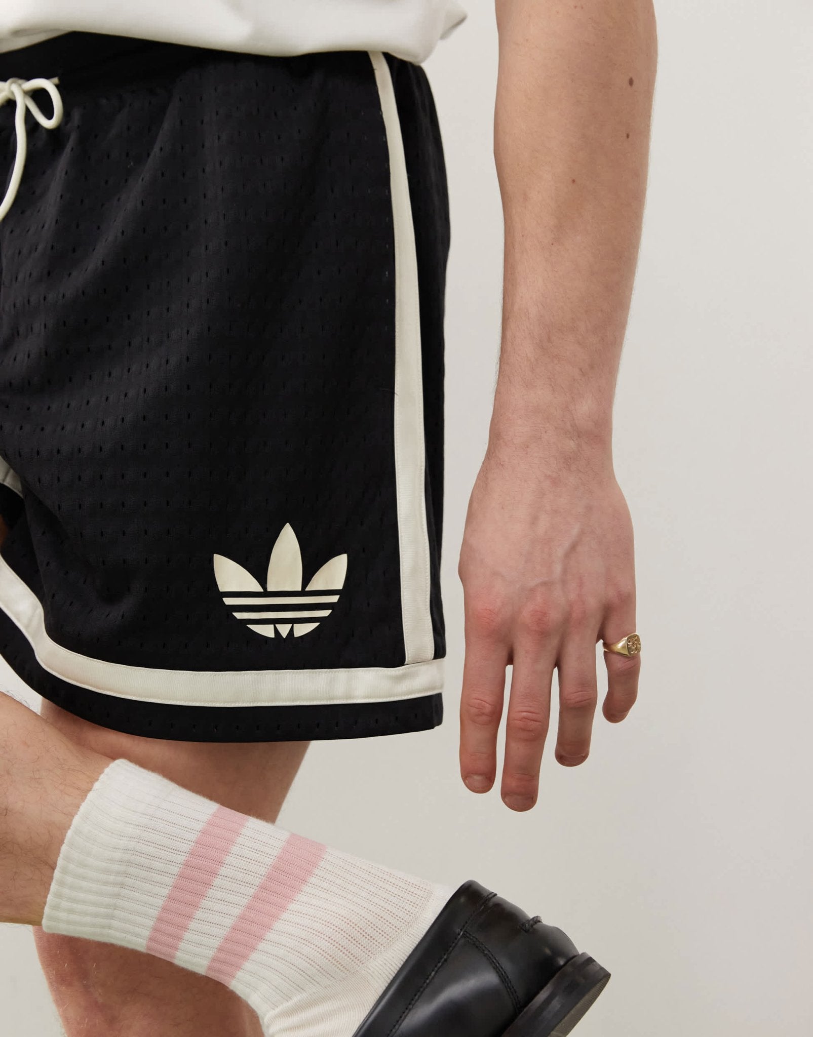 adidas Originals Basketball Warp knit short in black - ASOS Sample Sale EU Store