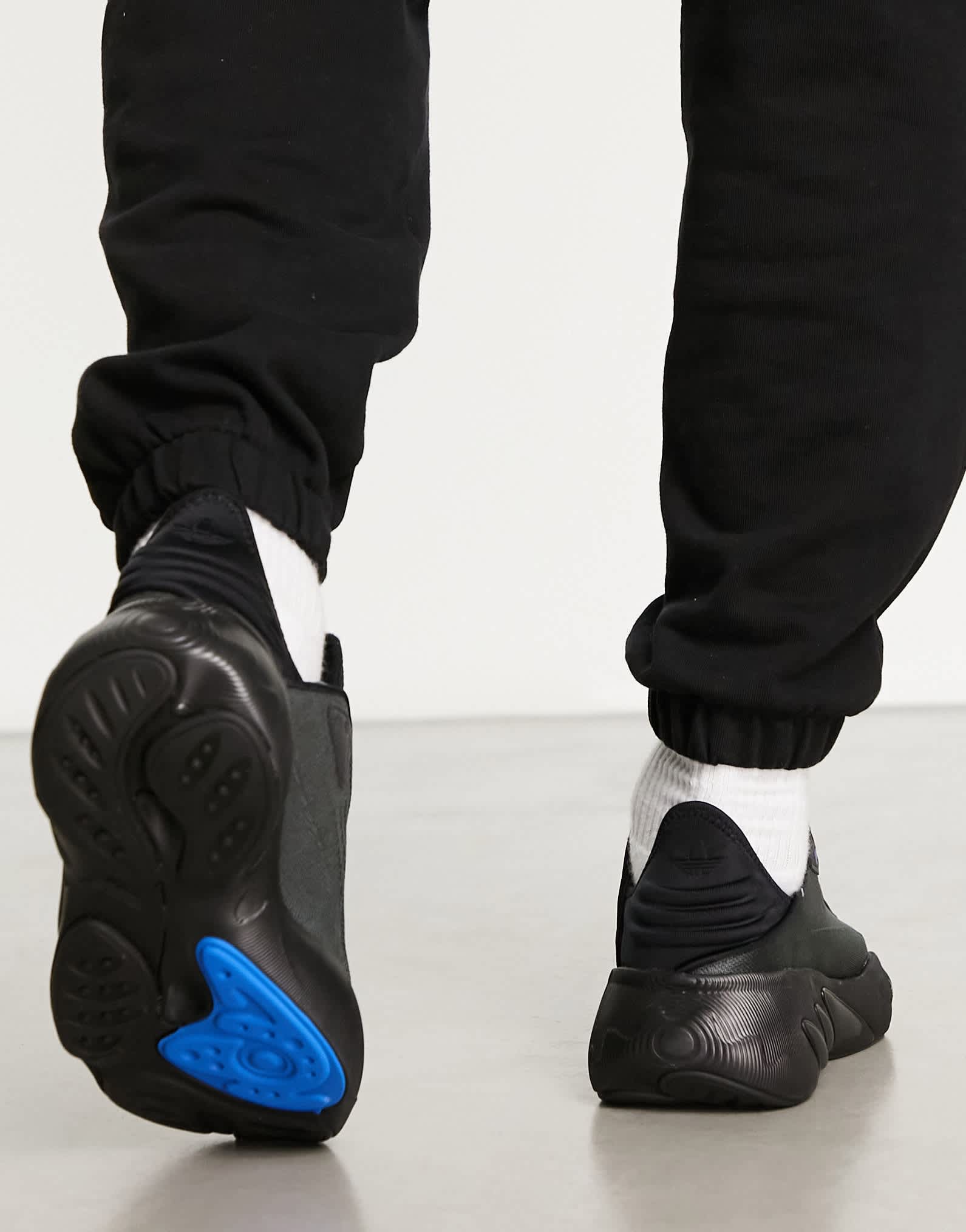adidas Originals FOM SLTN trainers in triple black - ASOS Sample Sale EU Store
