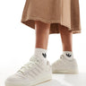 Baskets adidas Originals Forum Low CL blanc cassé