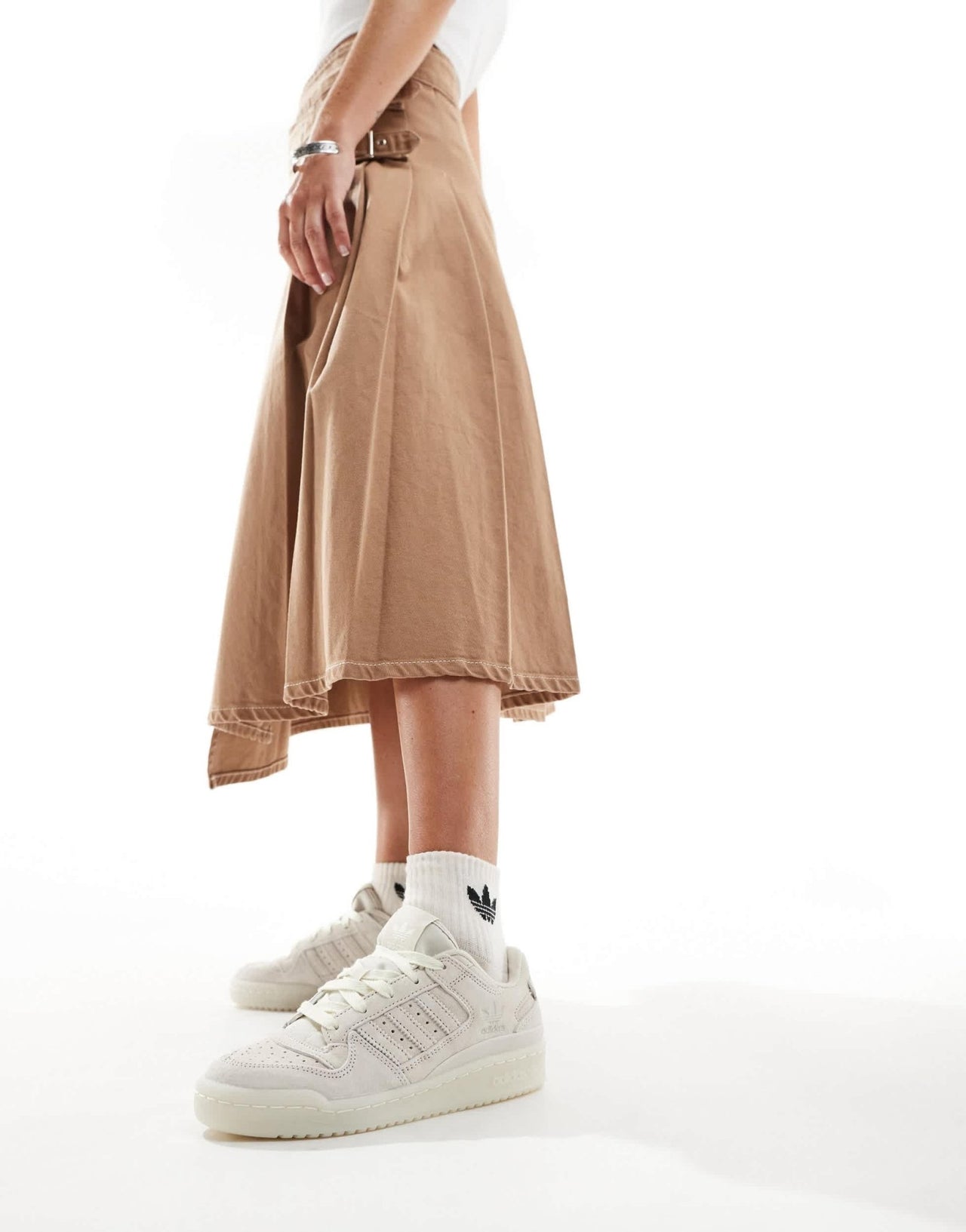 adidas Originals Forum Low CL trainers in off white - ASOS Sample Sale EU Store