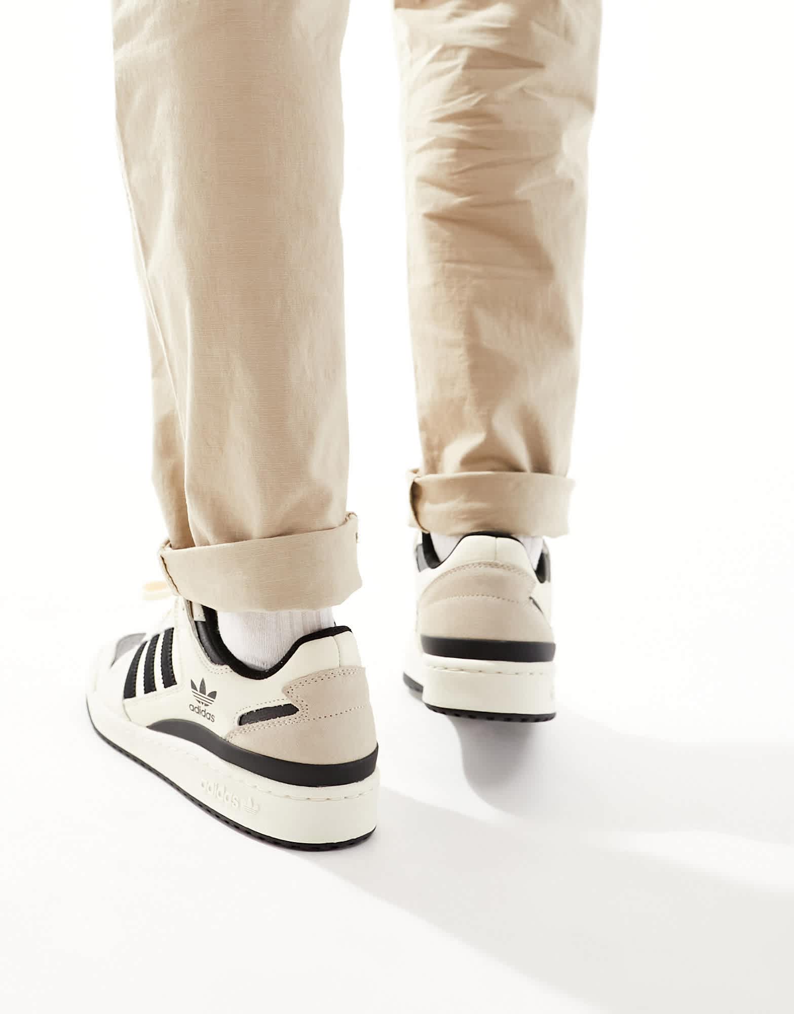 adidas Originals Forum Low trainers in off white and black - ASOS Sample Sale EU Store