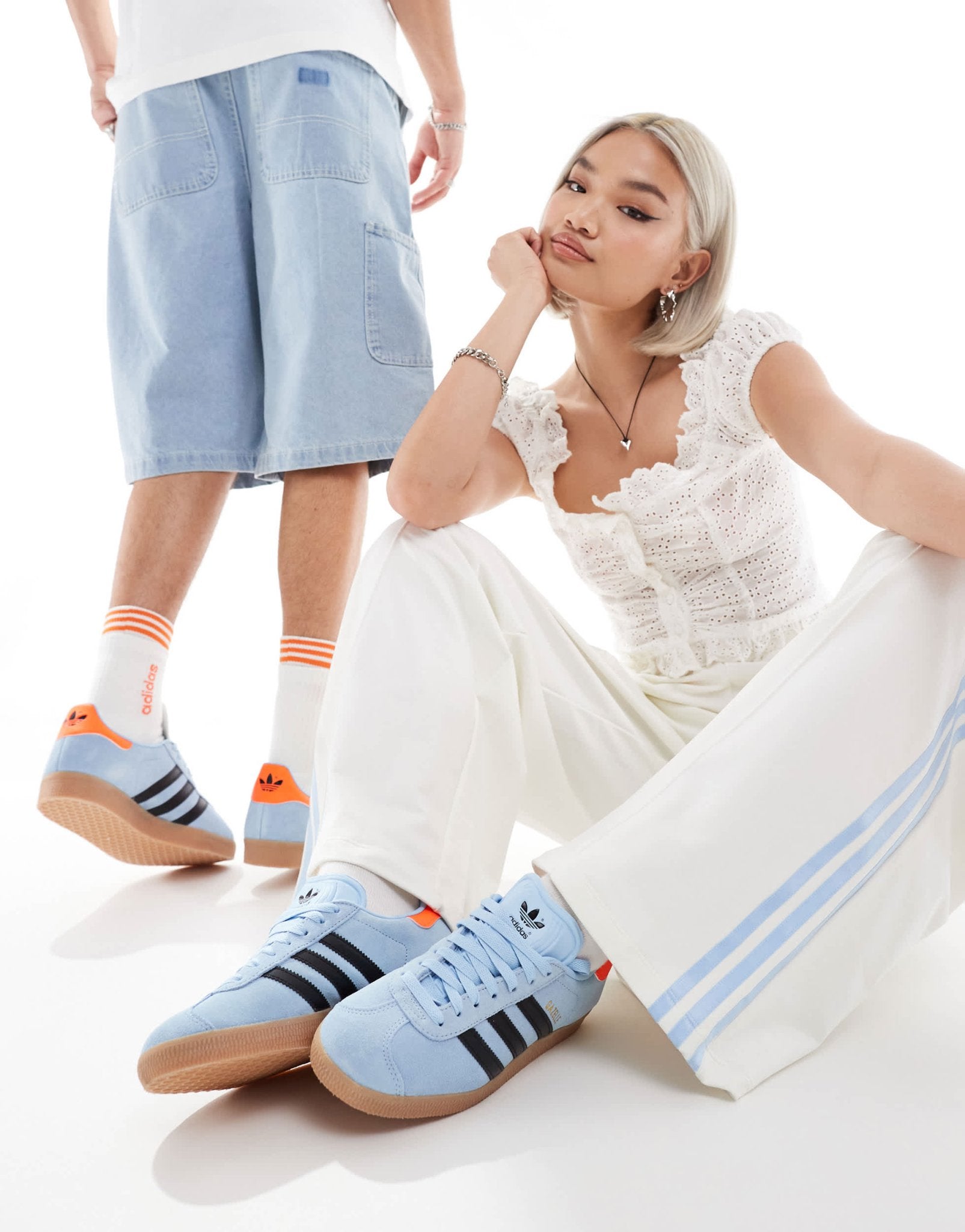 adidas Originals Gazelle trainers in blue and indigo with gum sole - ASOS Sample Sale EU Store