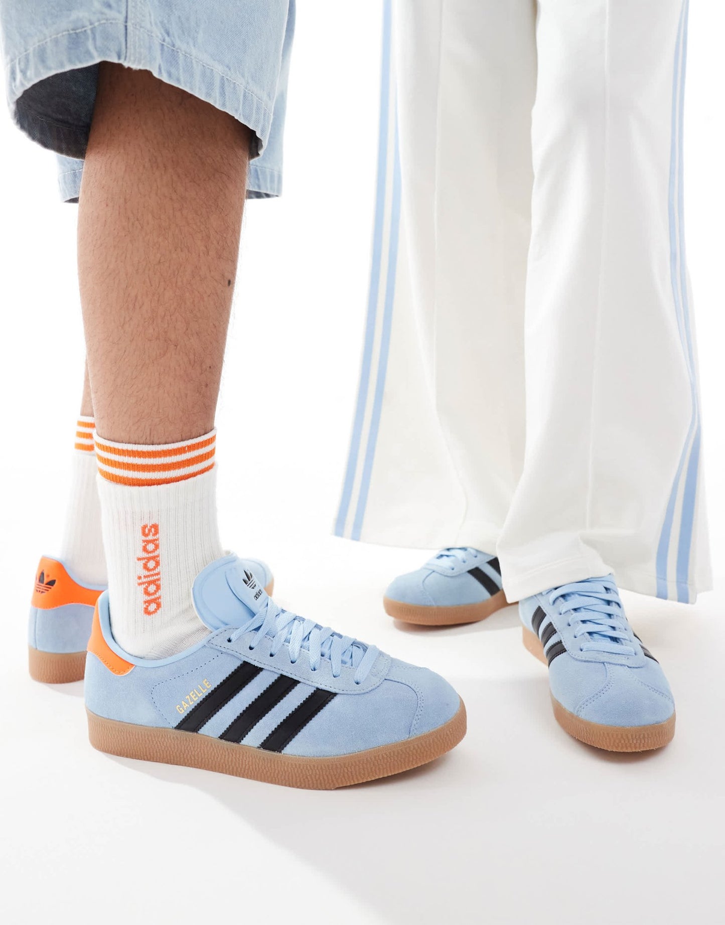 adidas Originals Gazelle trainers in blue and indigo with gum sole - ASOS Sample Sale EU Store