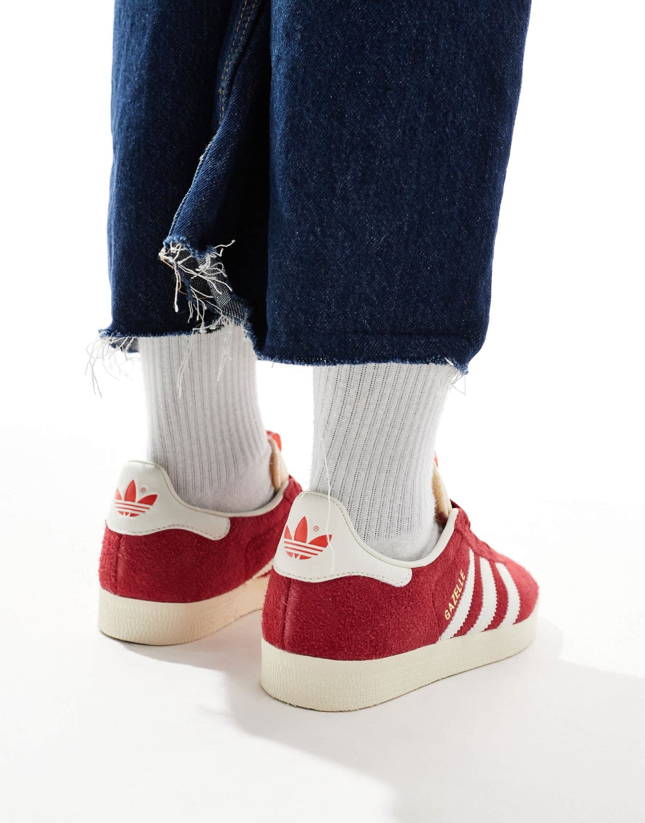 adidas Originals Gazelle trainers in red - ASOS Sample Sale EU Store