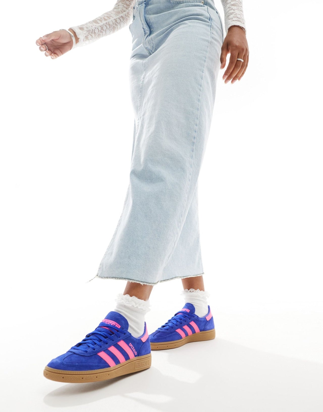 adidas Originals Handball Spezial trainers in blue and pink with gum sole - ASOS Sample Sale EU Store