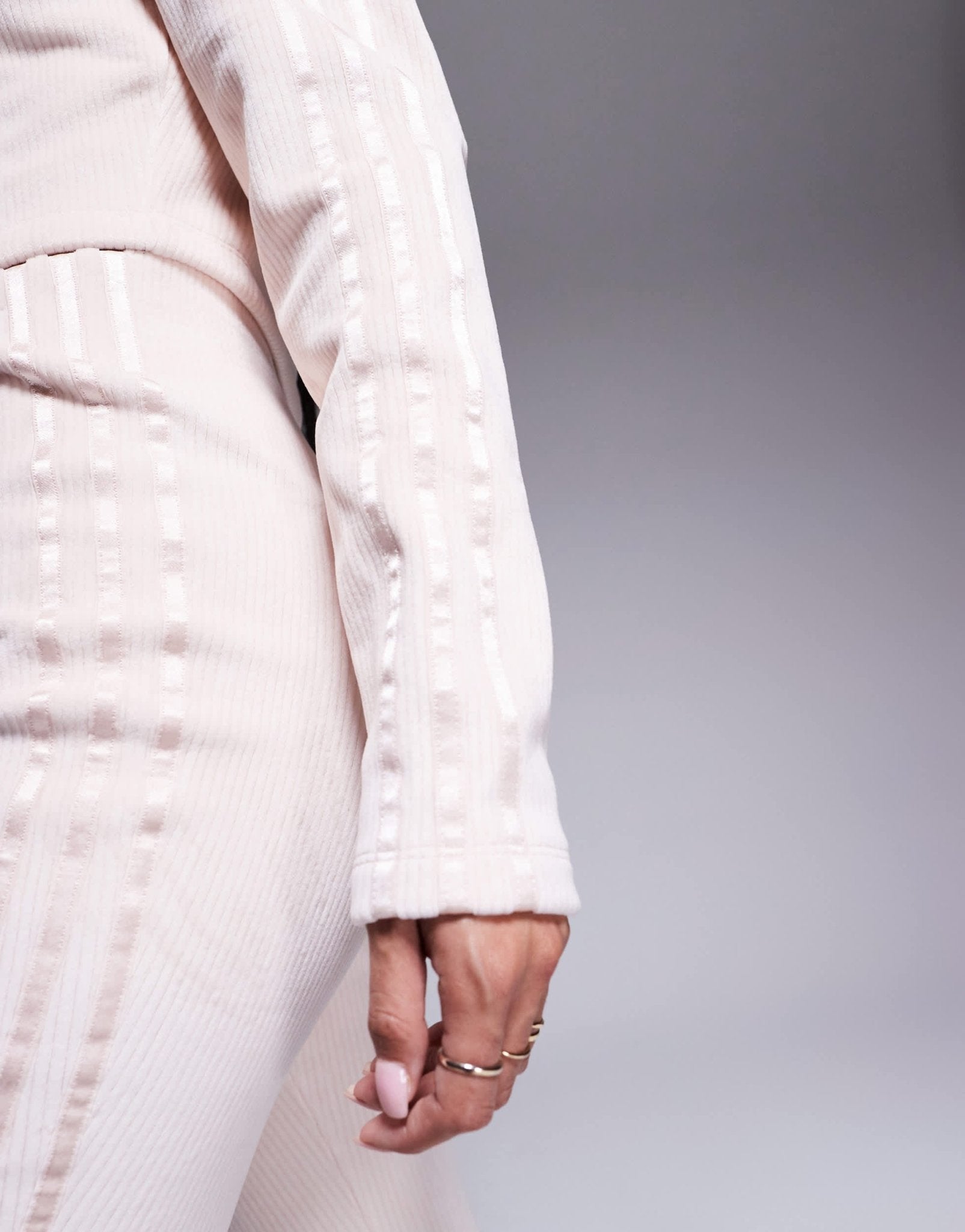 adidas Originals Hyper Femme cropped jacket in pink - ASOS Sample Sale EU Store