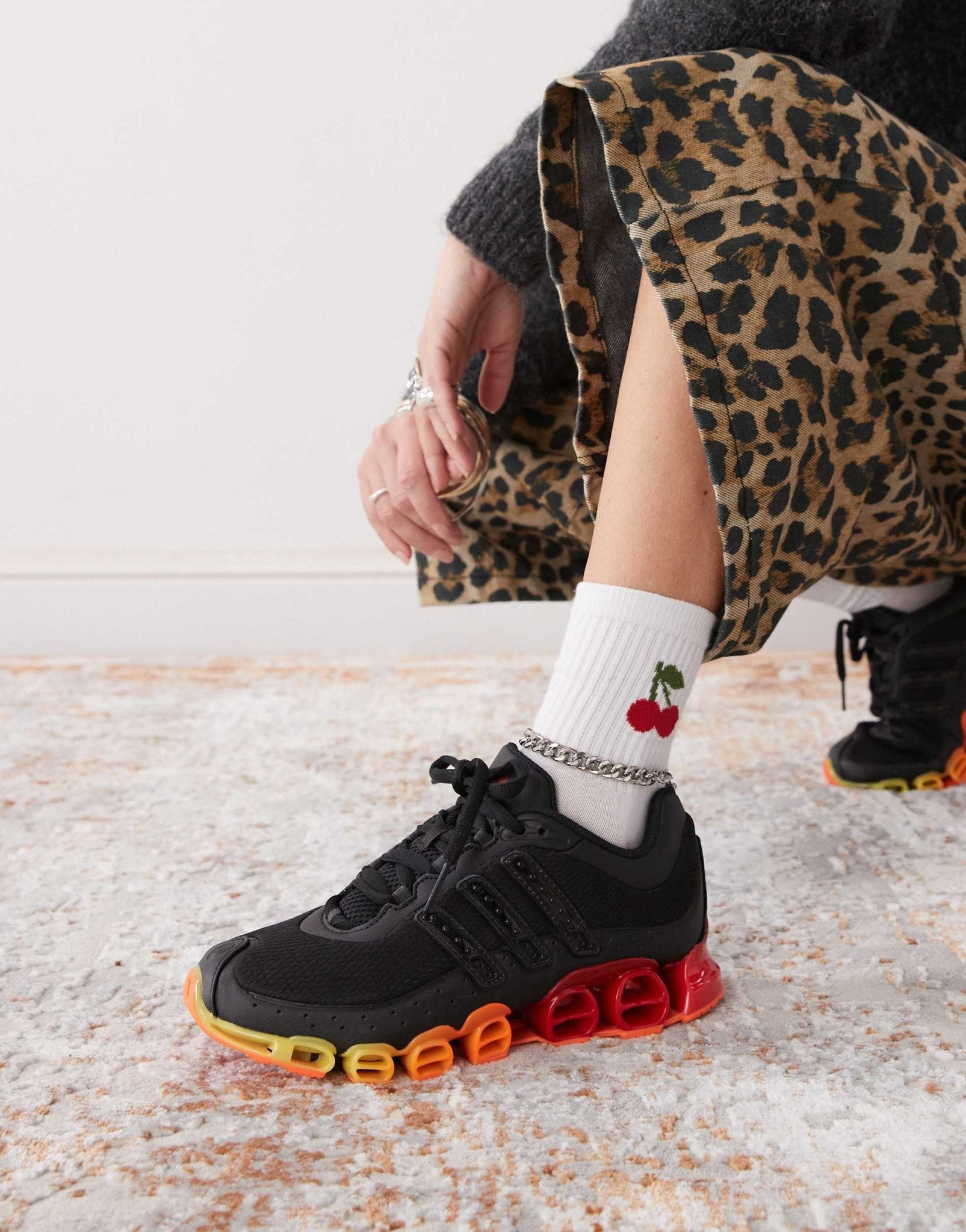 adidas Originals Megaride trainers in black and red - ASOS Sample Sale EU Store