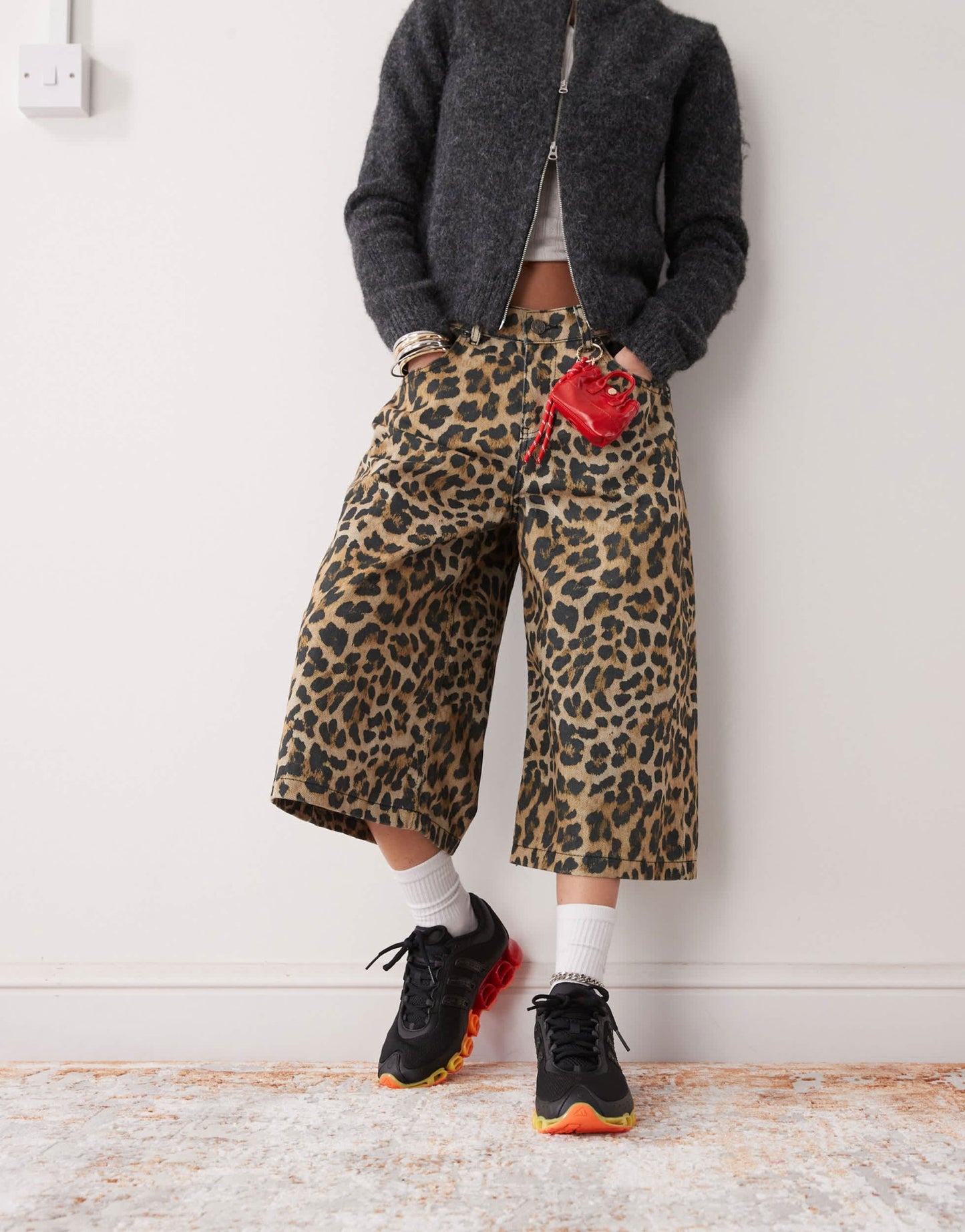adidas Originals Megaride trainers in black and red - ASOS Sample Sale EU Store