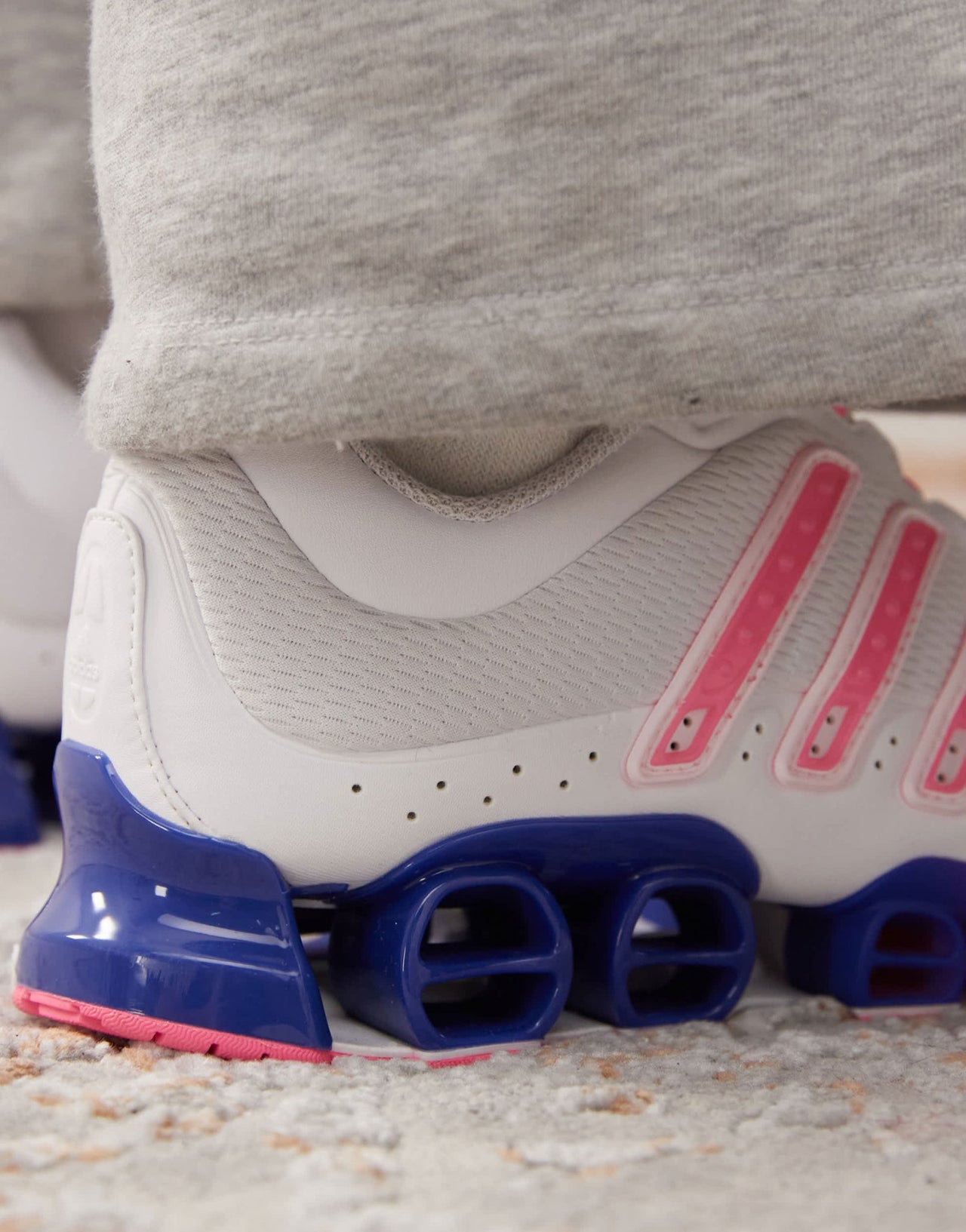 adidas Originals Megaride trainers in white and pink - ASOS Sample Sale EU Store