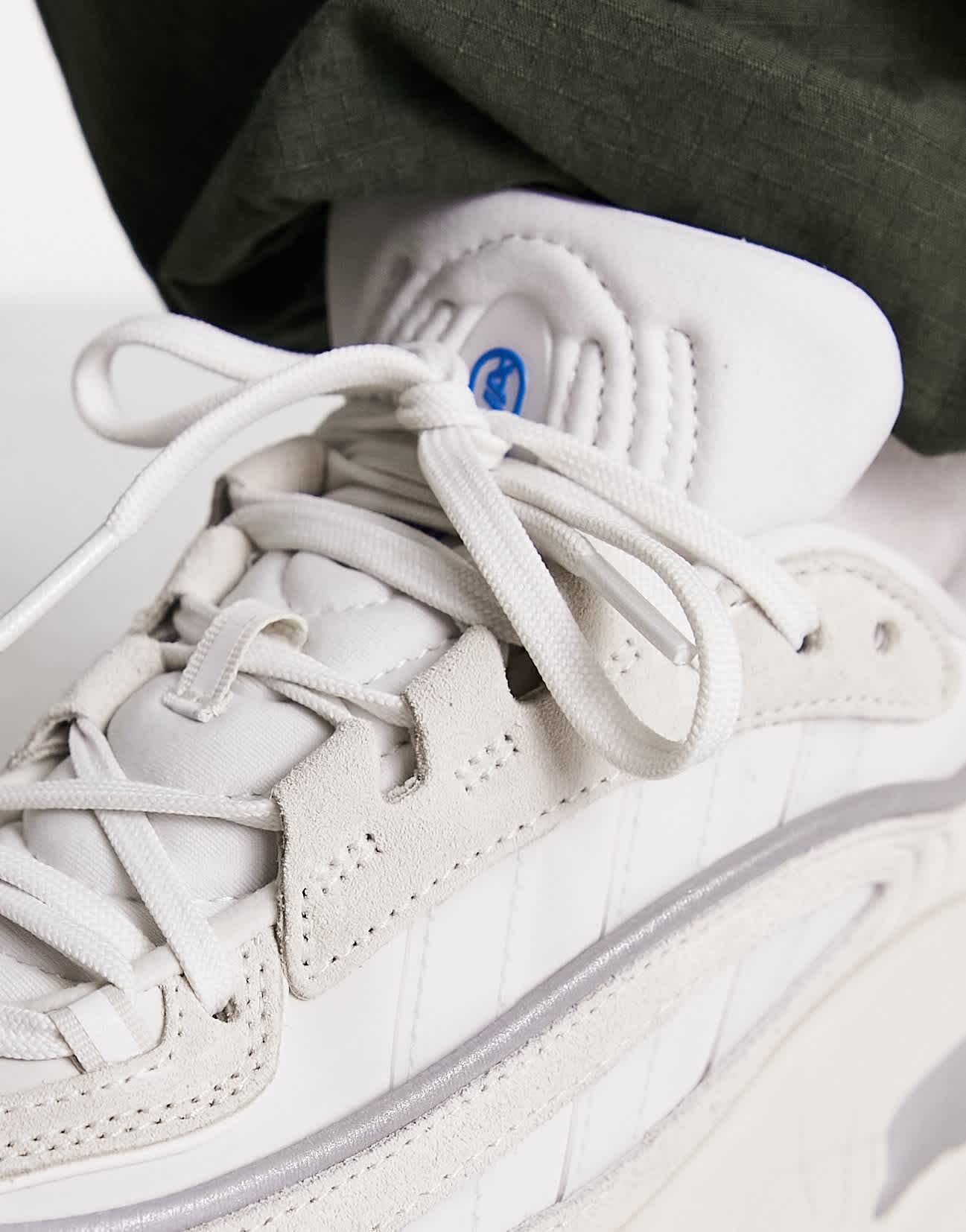adidas Originals Oznova trainers in white and silver - ASOS Sample Sale EU Store