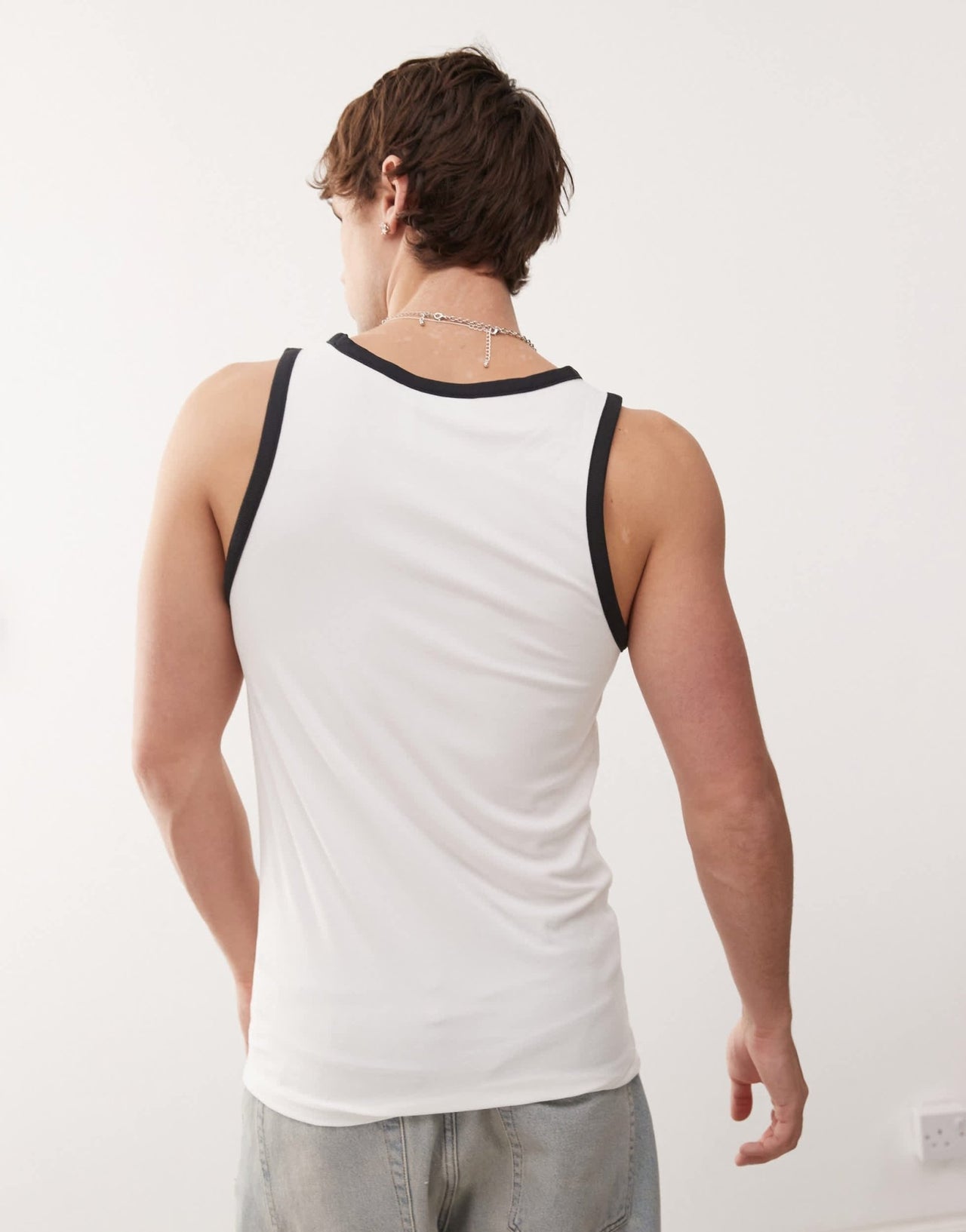 adidas Originals Premium Essentials vest in white - ASOS Sample Sale EU Store