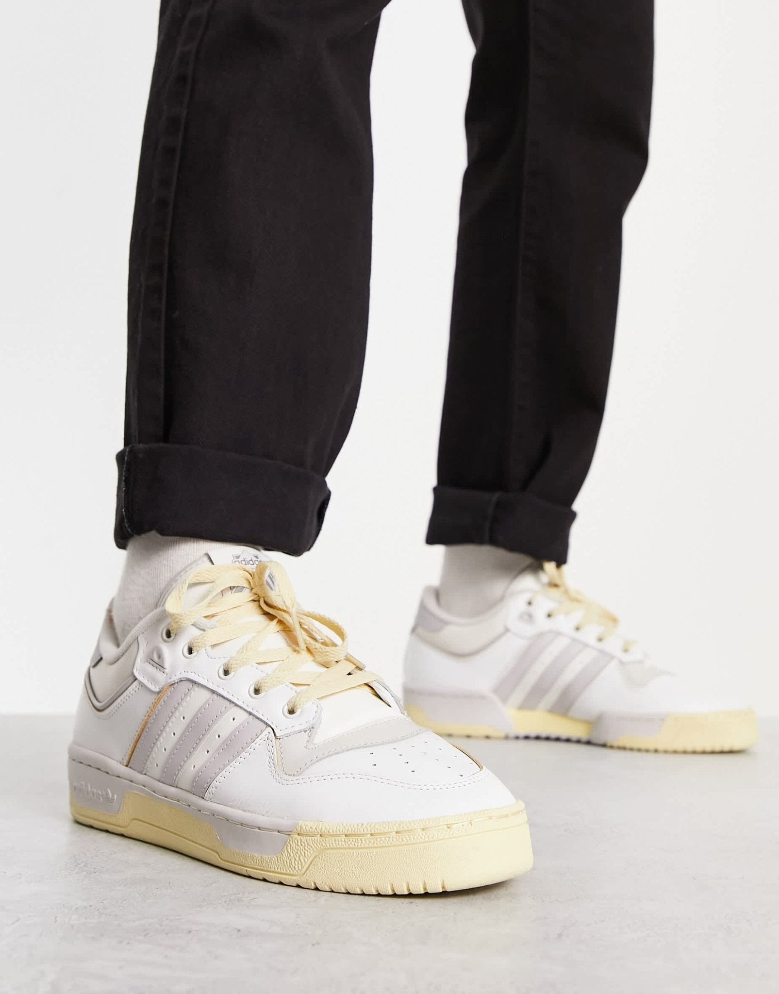 adidas Originals Rivalry Low 86 trainers in white and grey - ASOS Sample Sale EU Store