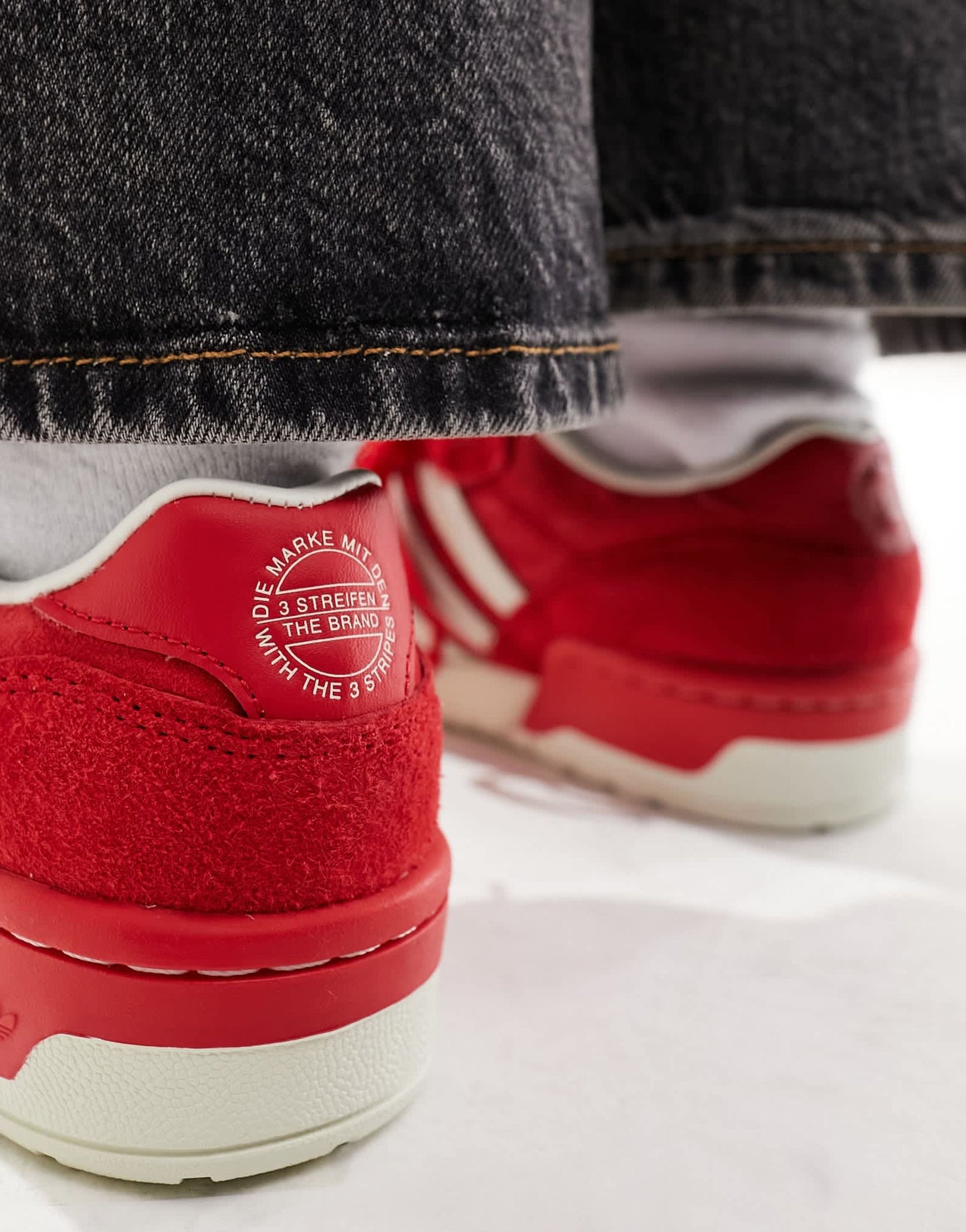 adidas Originals Rivalry Low trainers in retro red and off white - ASOS Sample Sale EU Store