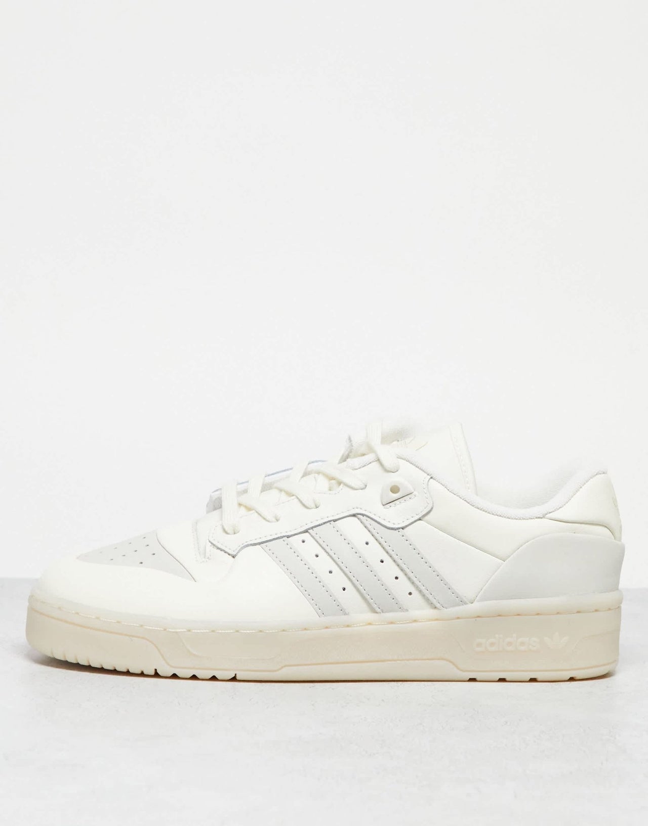 adidas Originals Rivalry low trainers in white - ASOS Sample Sale EU Store