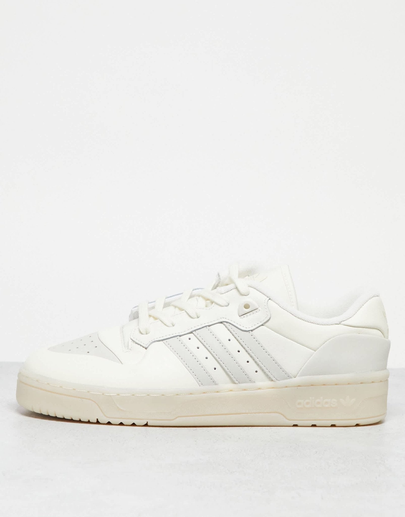 adidas Originals Rivalry low trainers in white - ASOS Sample Sale EU Store