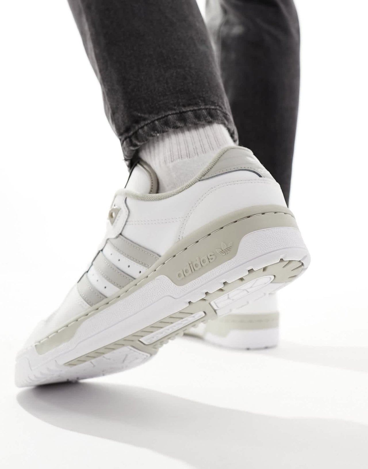 adidas Originals Rivalry Low trainers in white and grey - ASOS Sample Sale EU Store