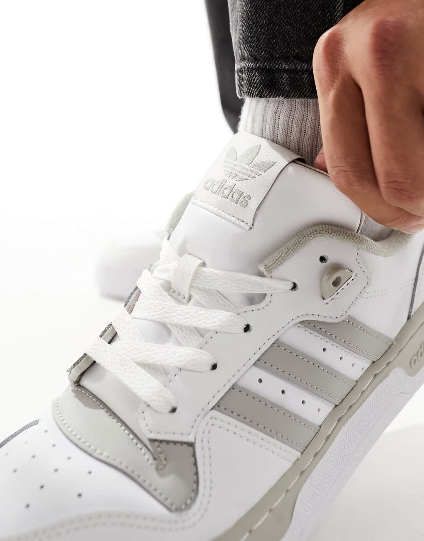 adidas Originals Rivalry Low trainers in white and grey - ASOS Sample Sale EU Store
