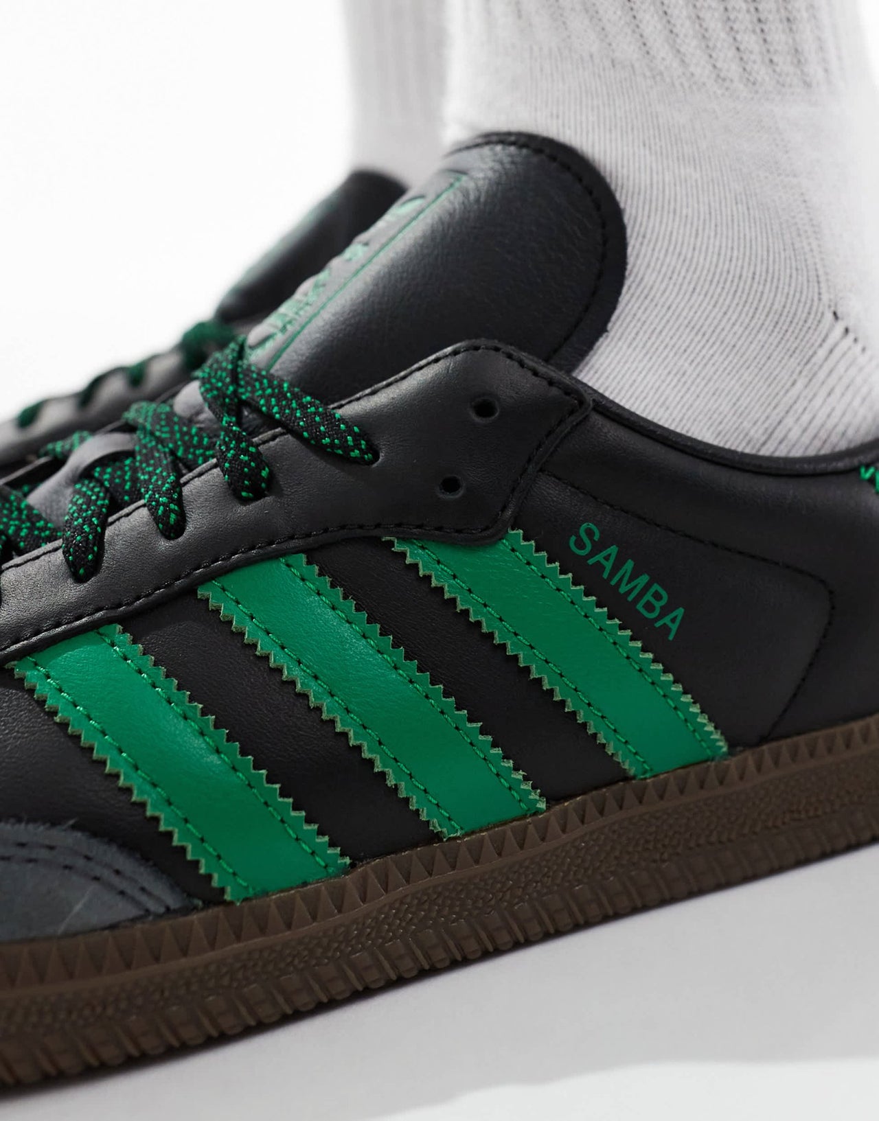 adidas Originals Samba OG in black and green - ASOS Sample Sale EU Store