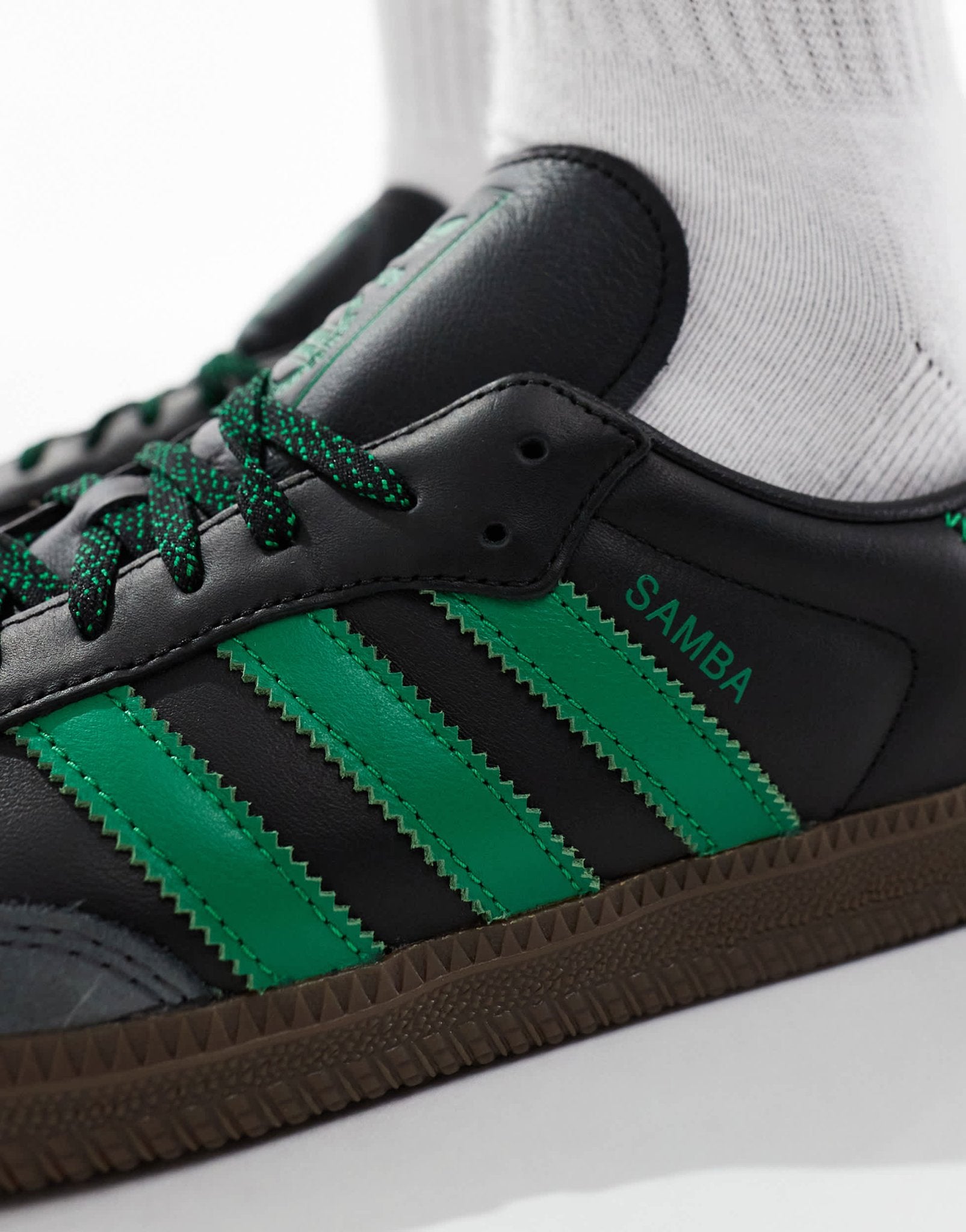 adidas Originals Samba OG in black and green - ASOS Sample Sale EU Store