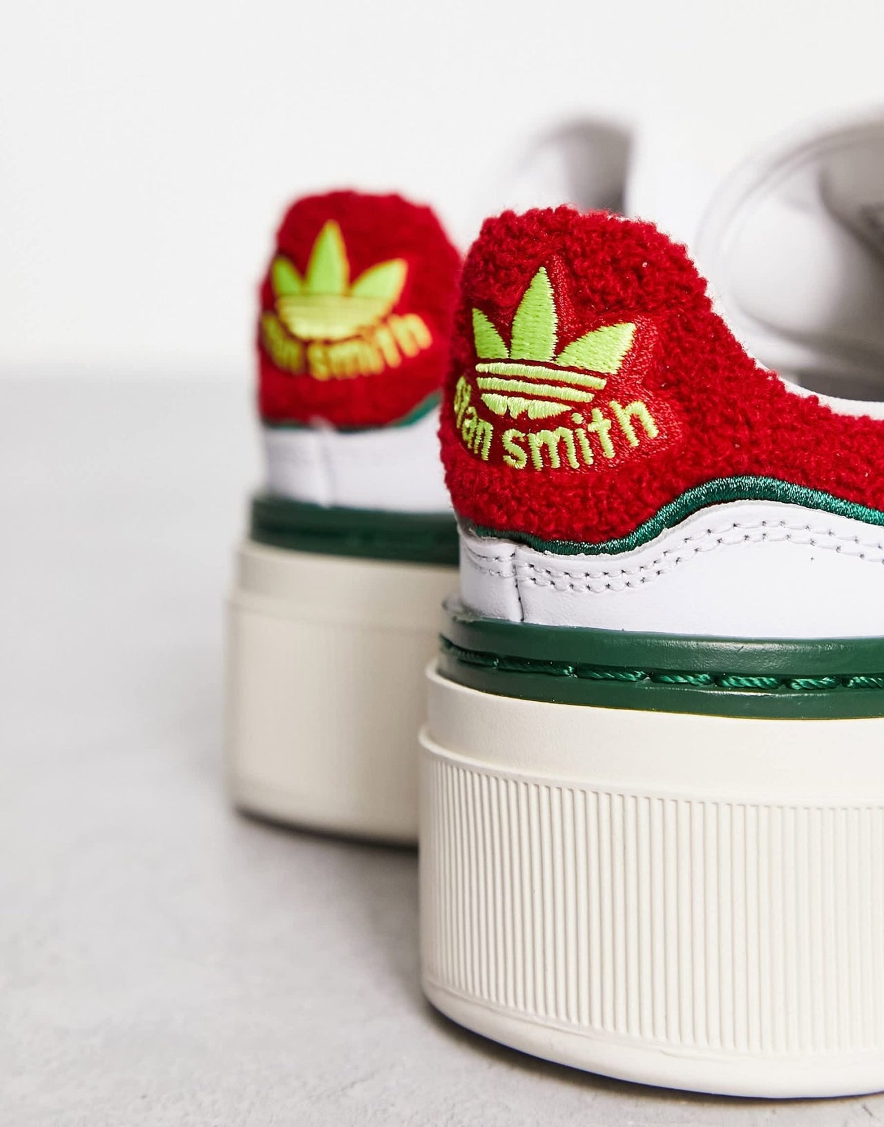 adidas Originals Stan Smith Bonega 2B trainers in white red and green - ASOS Sample Sale EU Store