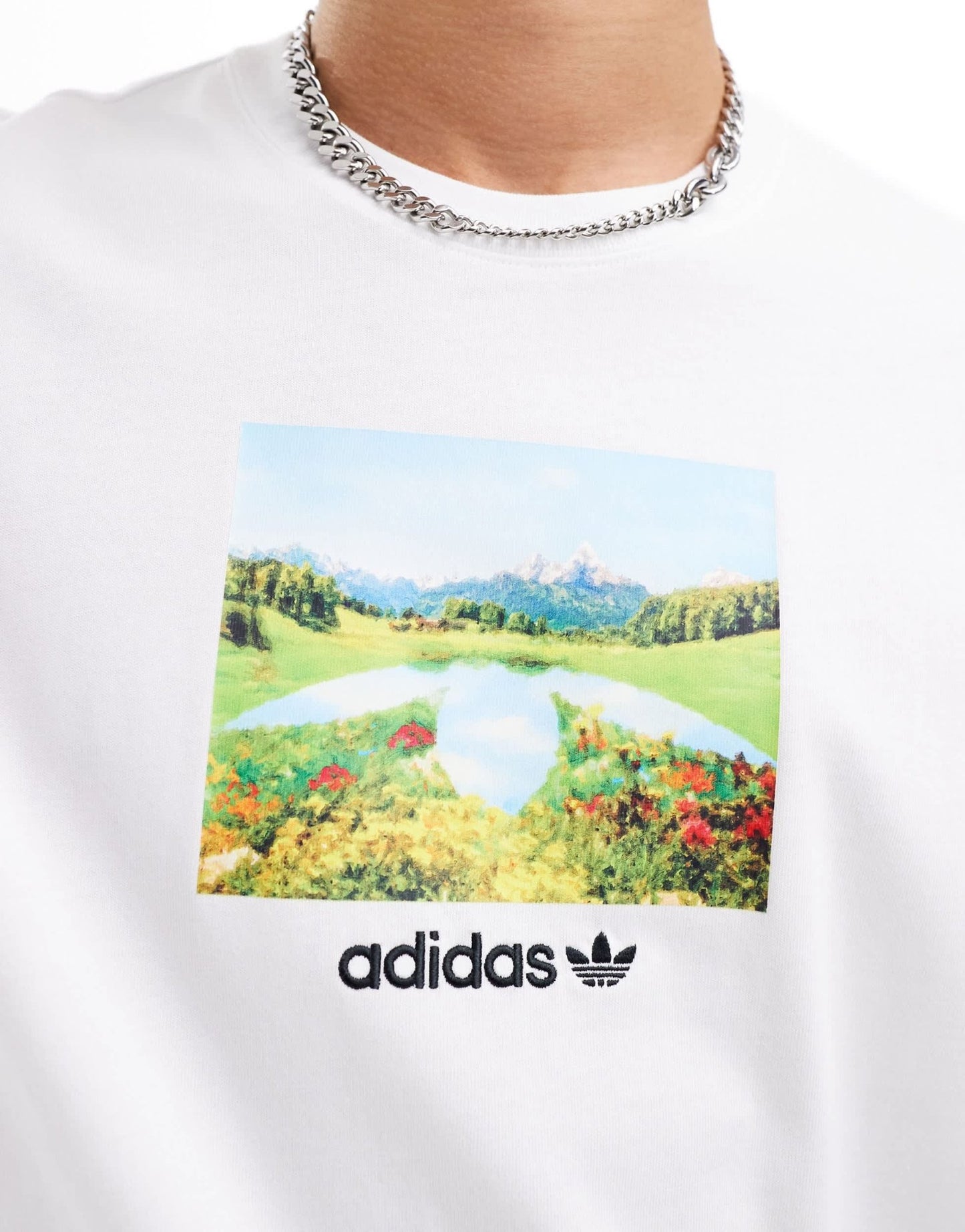 adidas Originals sunrise graphic t-shirt in white - ASOS Sample Sale EU Store