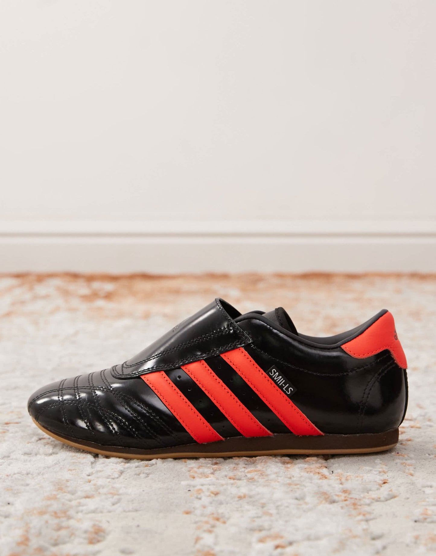 adidas Originals Taekwondo trainers in black and red - ASOS Sample Sale EU Store