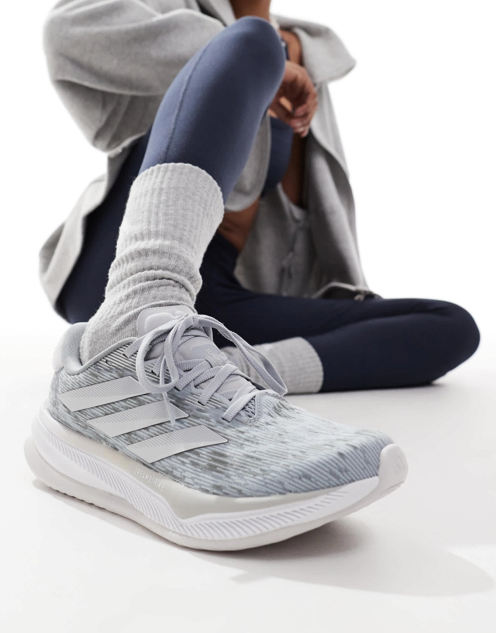 adidas Running Supernova Comfortglide in grey and silver - ASOS Sample Sale EU Store