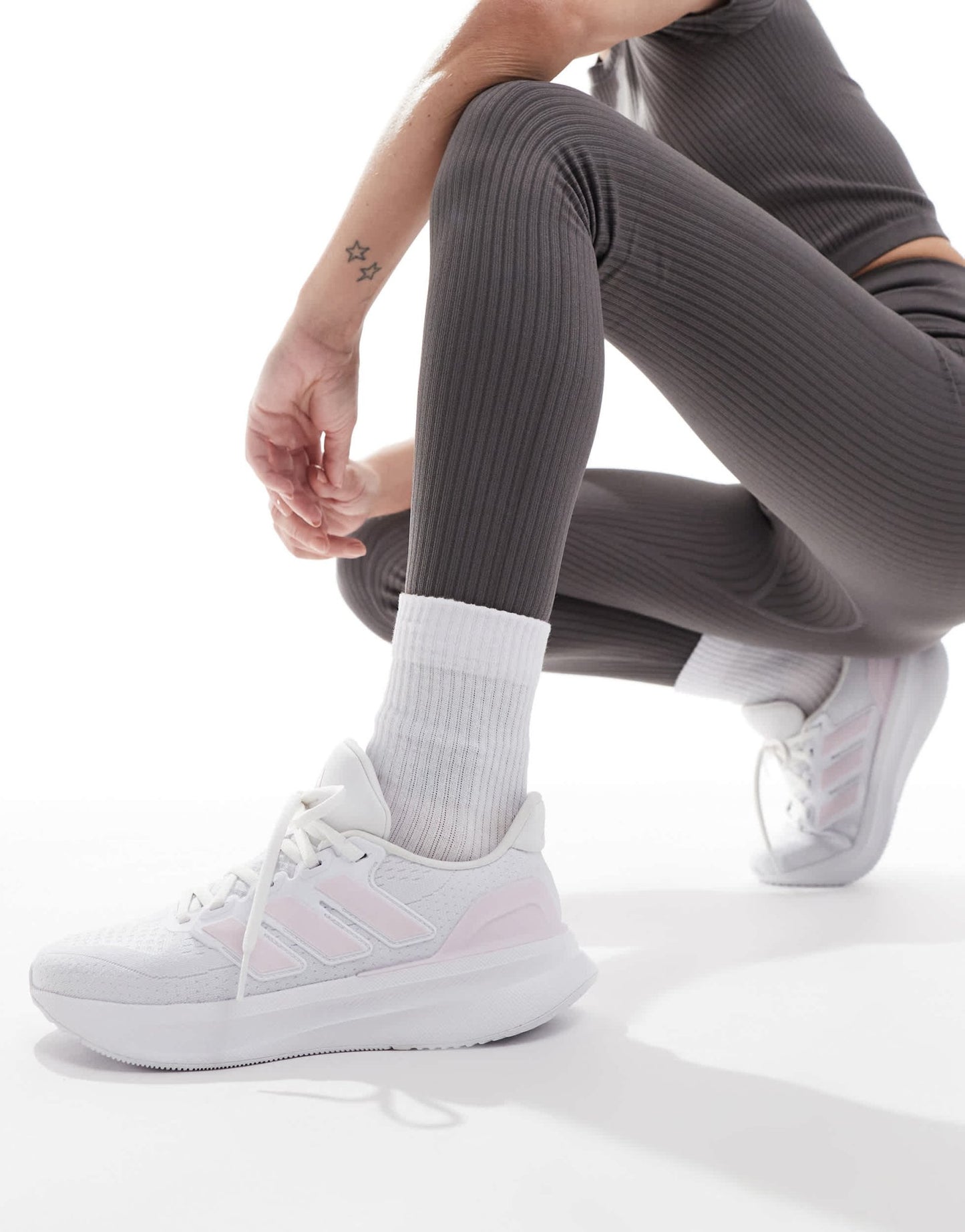 adidas Running Ultrarun 5 trainers in white and pink - ASOS Sample Sale EU Store