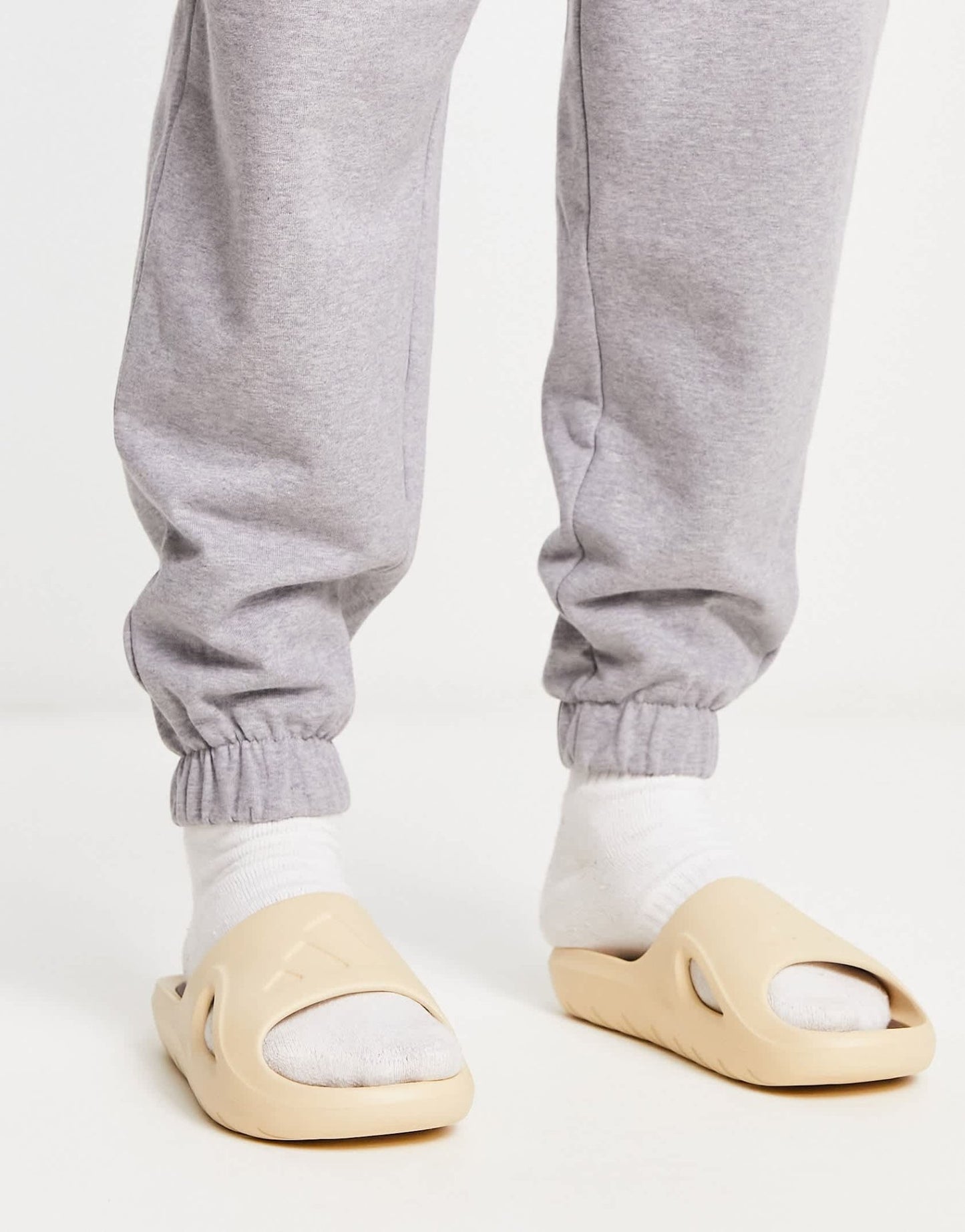adidas Sportswear Adicane slide in neutral sand - ASOS Sample Sale EU Store