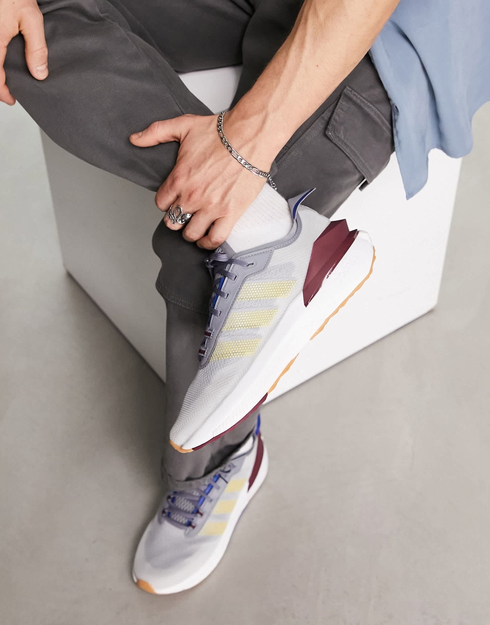 adidas Training Avryn trainers in grey and red - ASOS Sample Sale EU Store