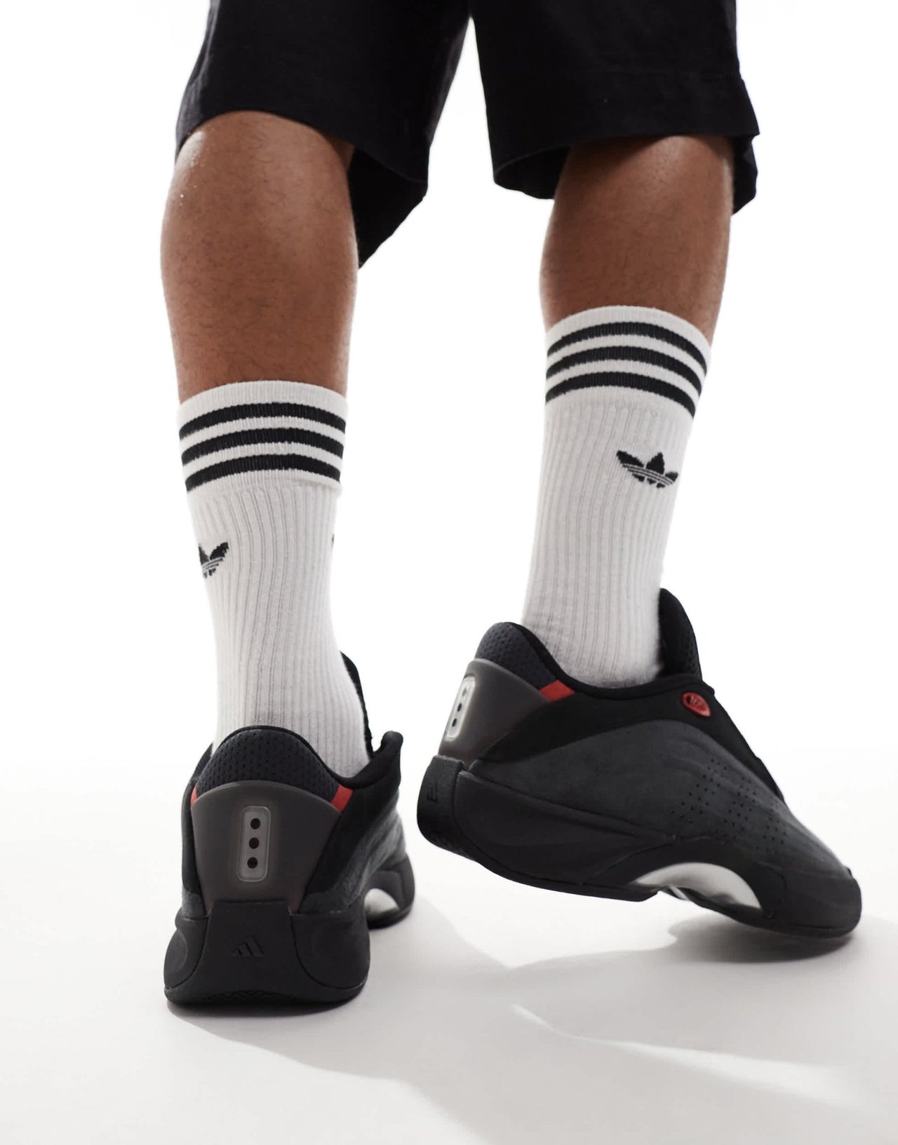 adidas Training Infinity 130 001 trainers in black - ASOS Sample Sale EU Store