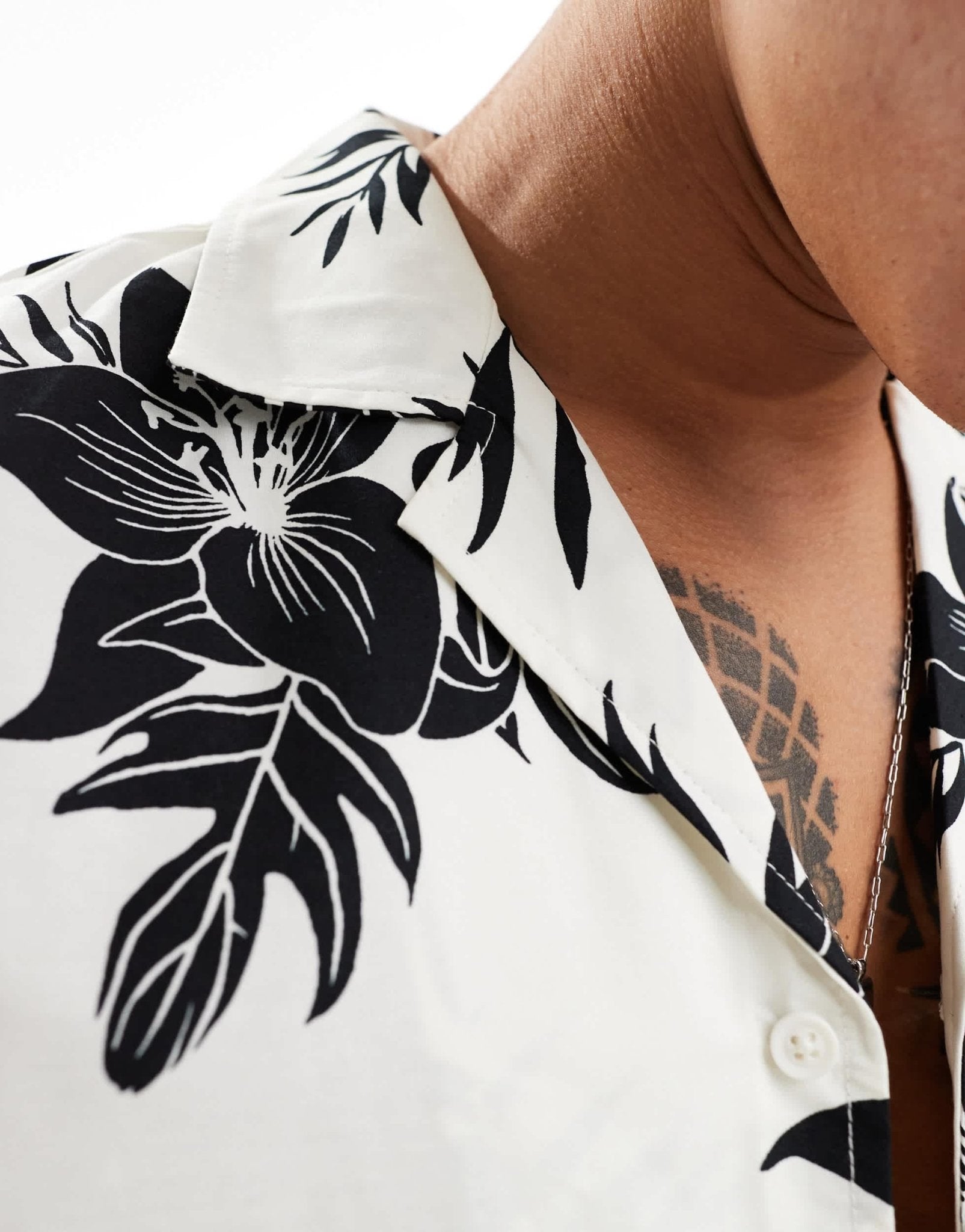 ADPT oversized revere collar shirt with flower placement print in white - ASOS Sample Sale EU Store