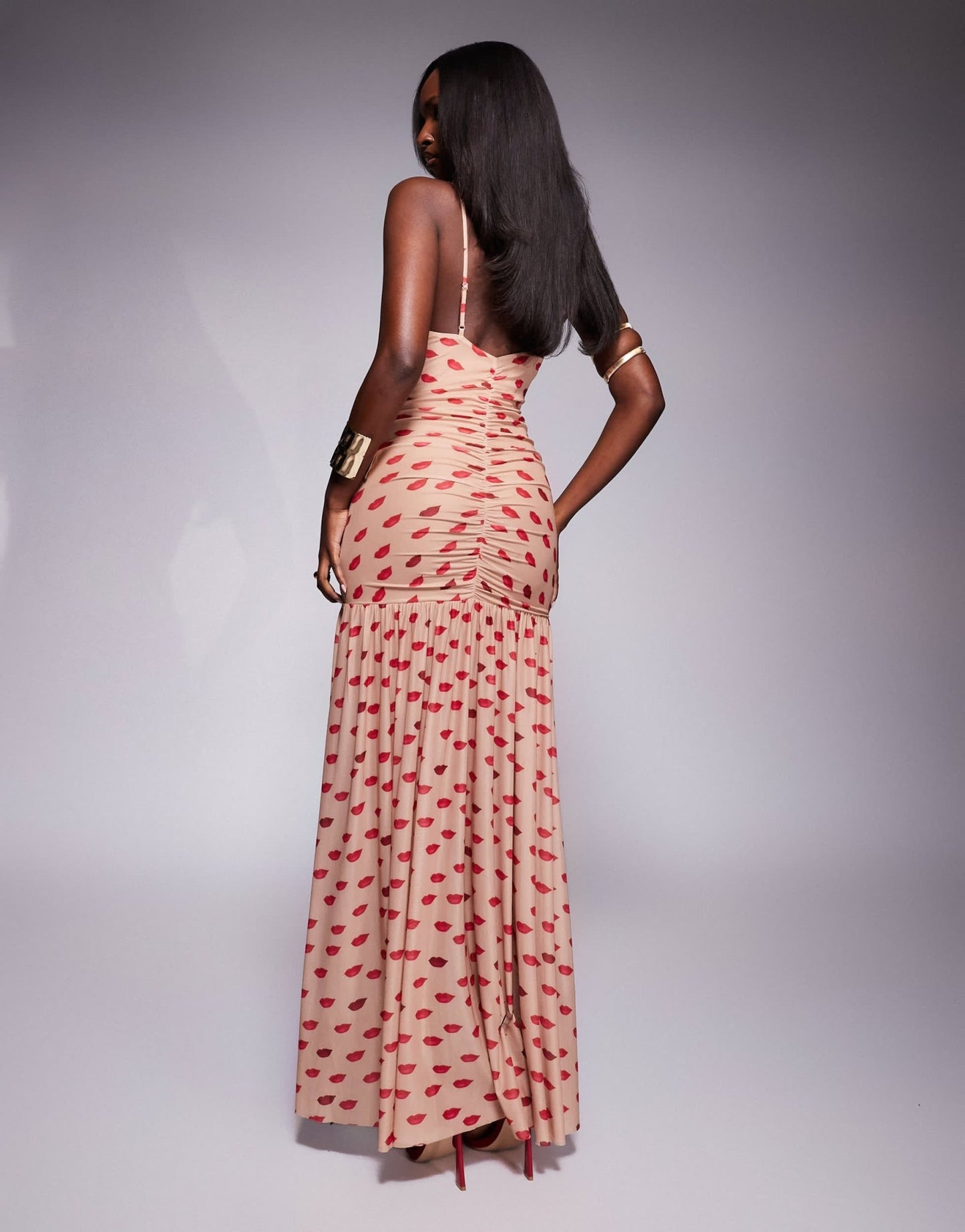 AFRM Harlo plunge maxi dress with ruched detailing in almond kiss - ASOS Sample Sale EU Store