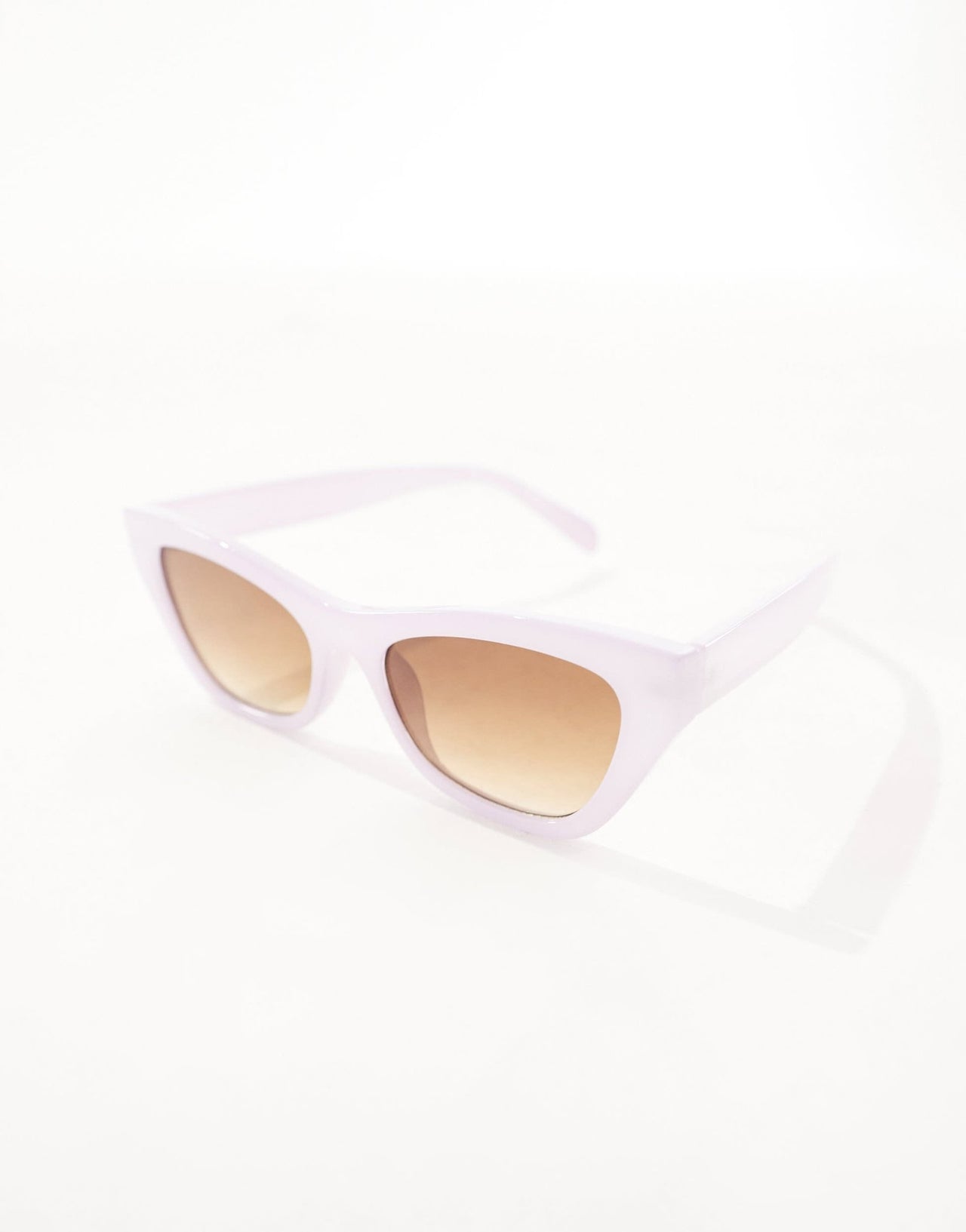 AJ Morgan cat eye sunglasses in purple - ASOS Sample Sale EU Store