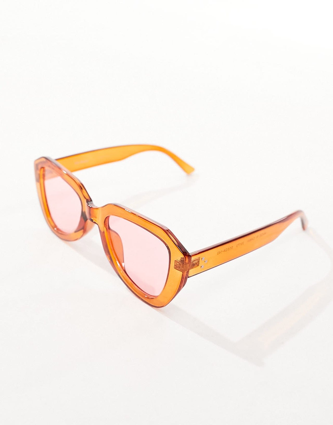 AJ Morgan oversized angular sunglasses in rust - ASOS Sample Sale EU Store