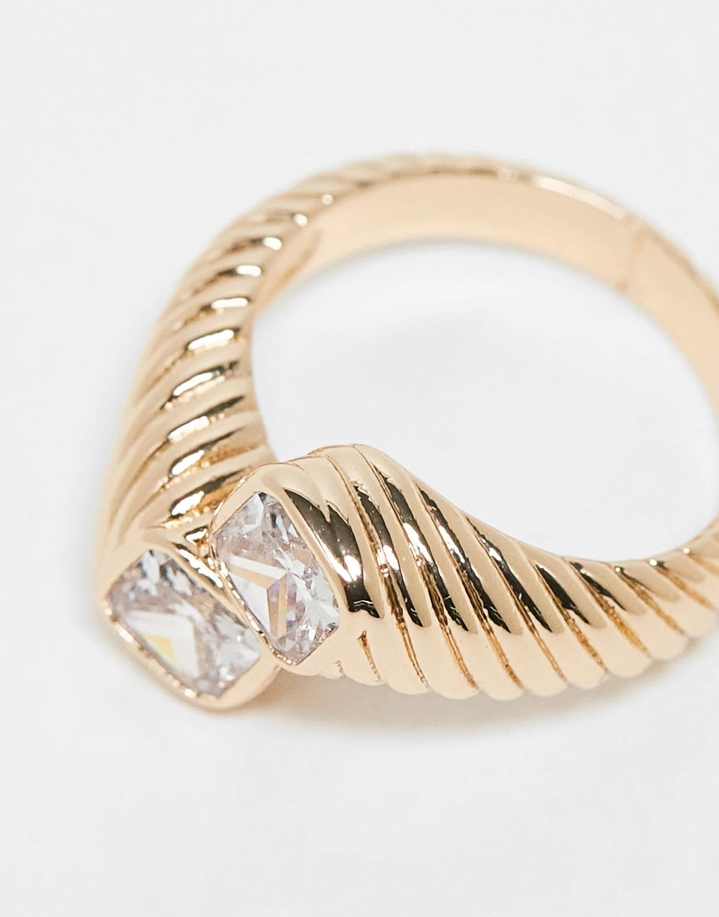 ALDO Abernathie stacking ring in gold - ASOS Sample Sale EU Store