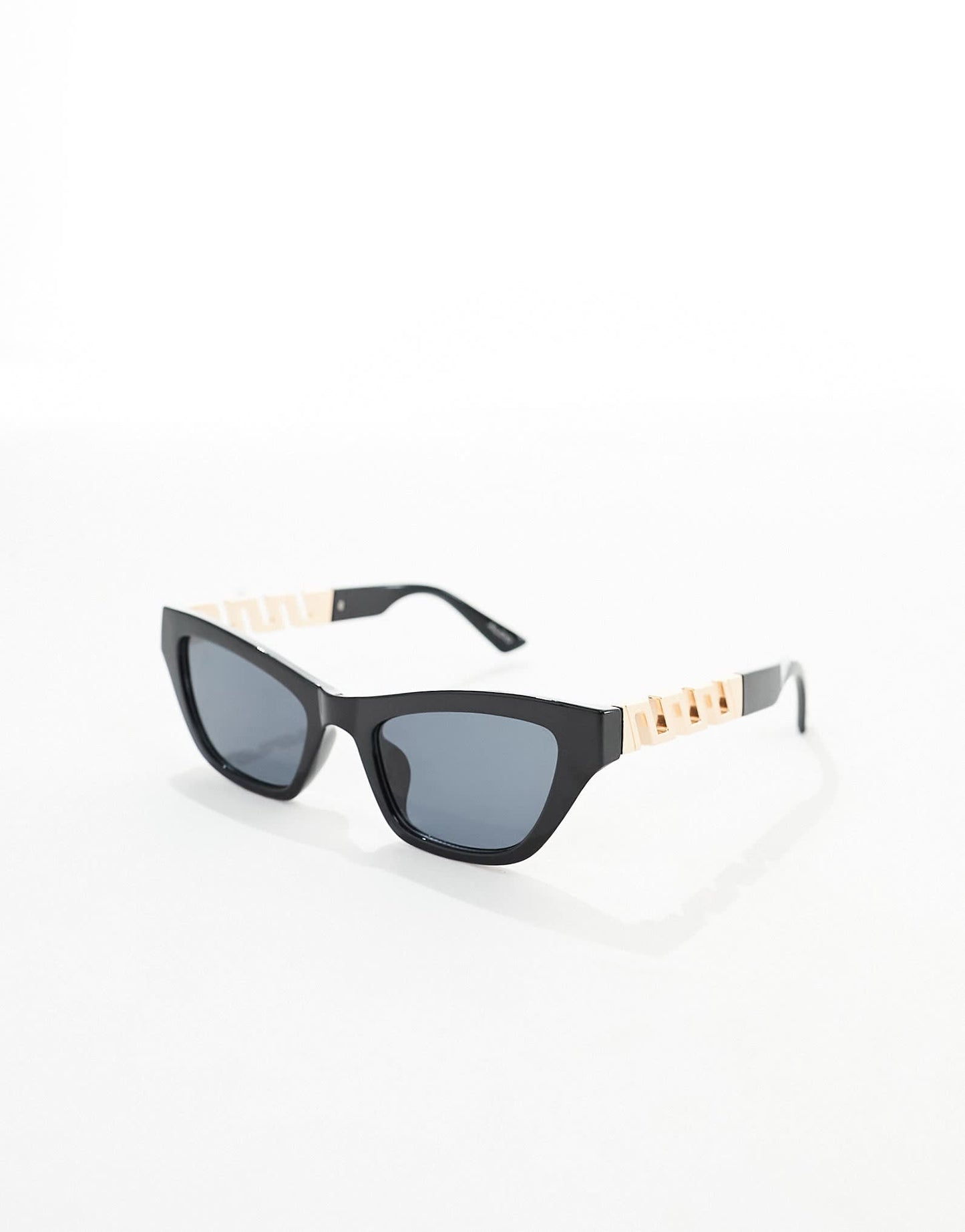 ALDO Novosini cat eye sunglasses in black - ASOS Sample Sale EU Store