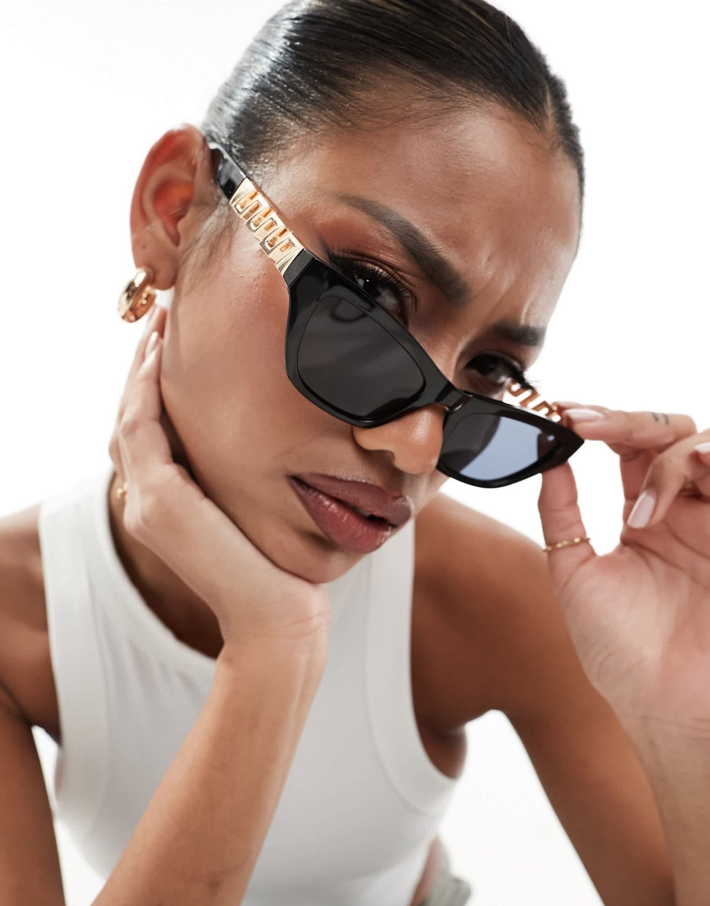 ALDO Novosini cat eye sunglasses in black - ASOS Sample Sale EU Store