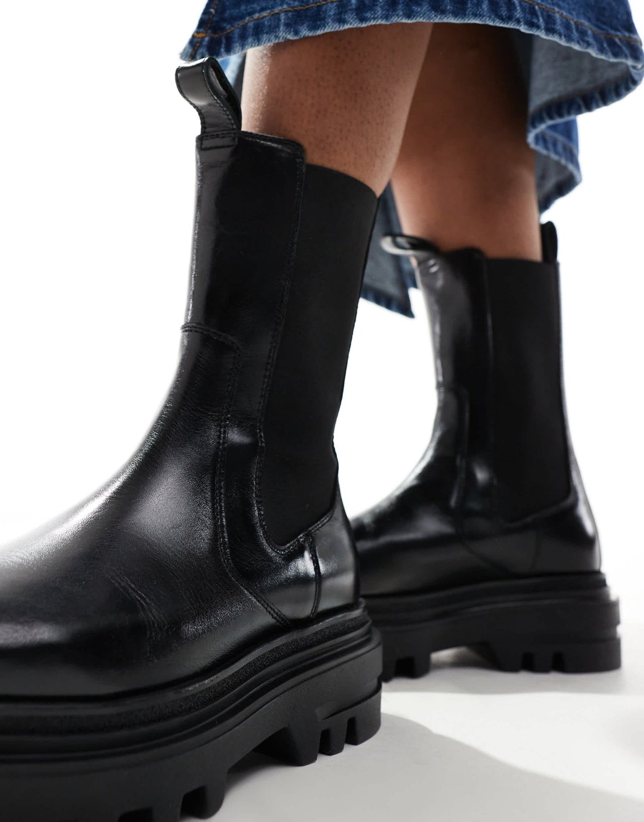AllSaints Alex leather chunky chelsea boots in black - ASOS Sample Sale EU Store