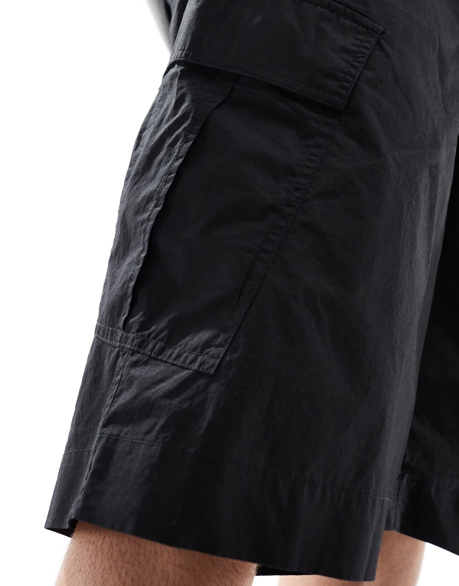 AllSaints Ardy cargo shorts in black - ASOS Sample Sale EU Store