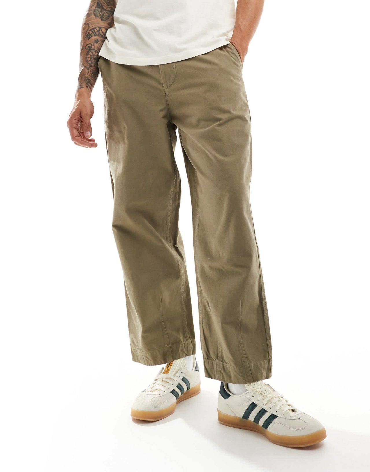 AllSaints Buck trousers in green - ASOS Sample Sale EU Store