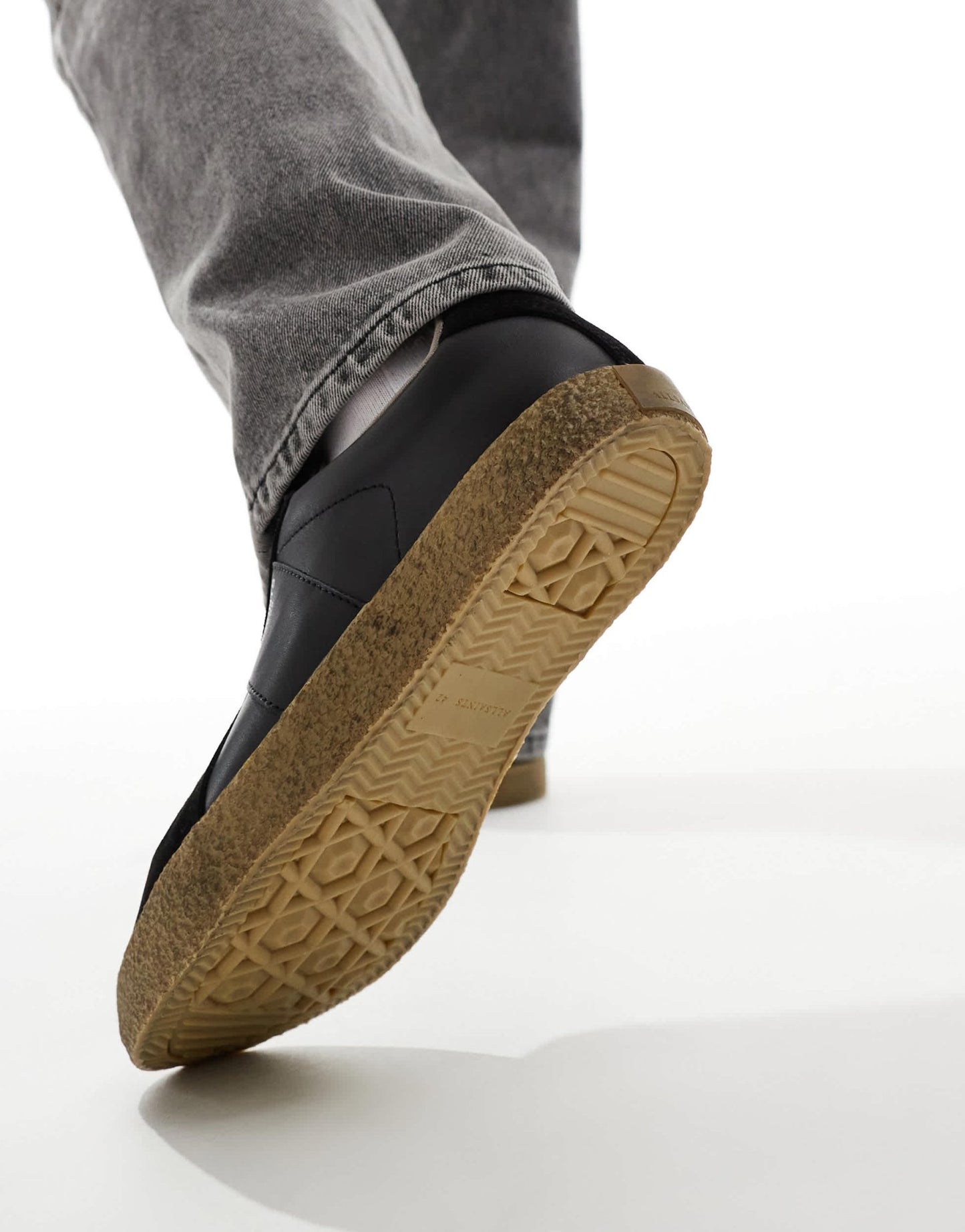 AllSaints jaimee leather low top sneakers in black - ASOS Sample Sale EU Store