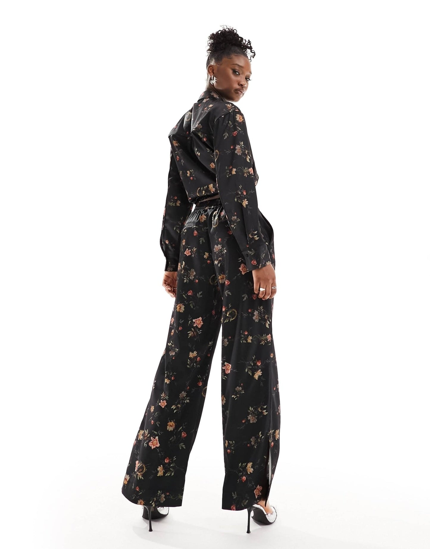 AllSaints Louisa Tanana trousers in black floral - ASOS Sample Sale EU Store