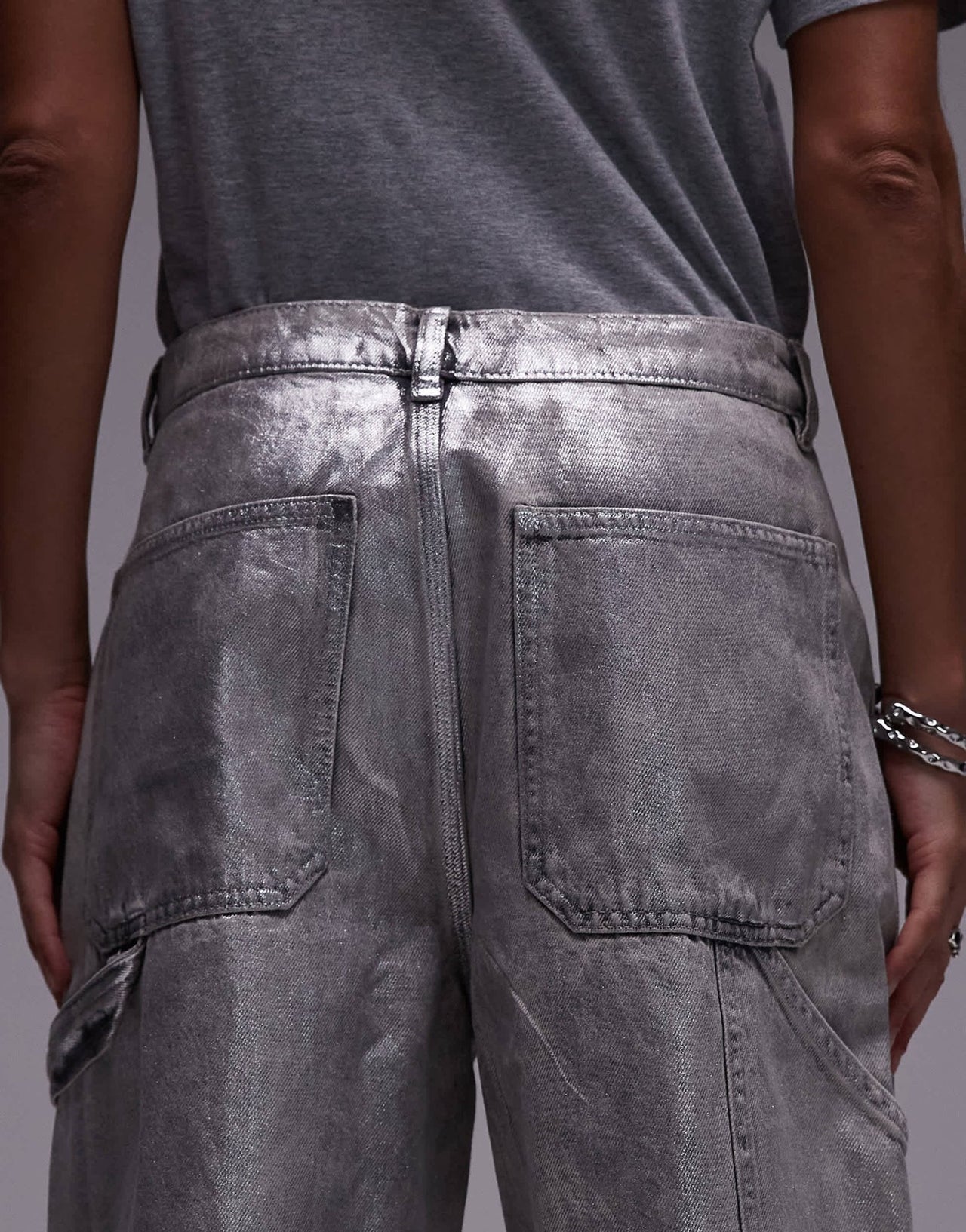 AllSaints Mia carpenter wide jeans in coated silver - ASOS Sample Sale EU Store