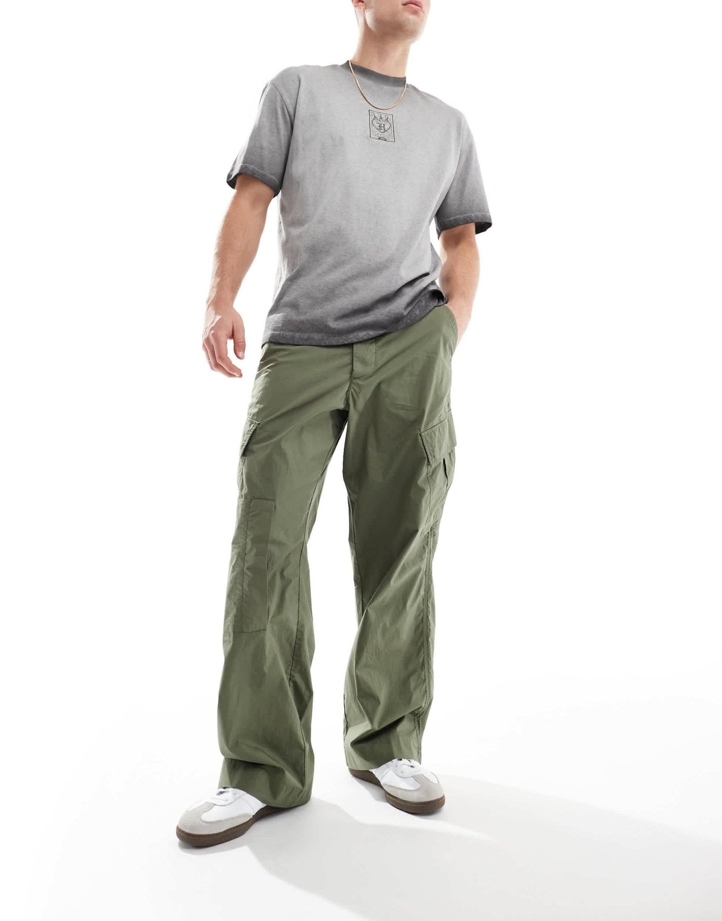 AllSaints Verge straight leg cargo trousers in khaki - ASOS Sample Sale EU Store