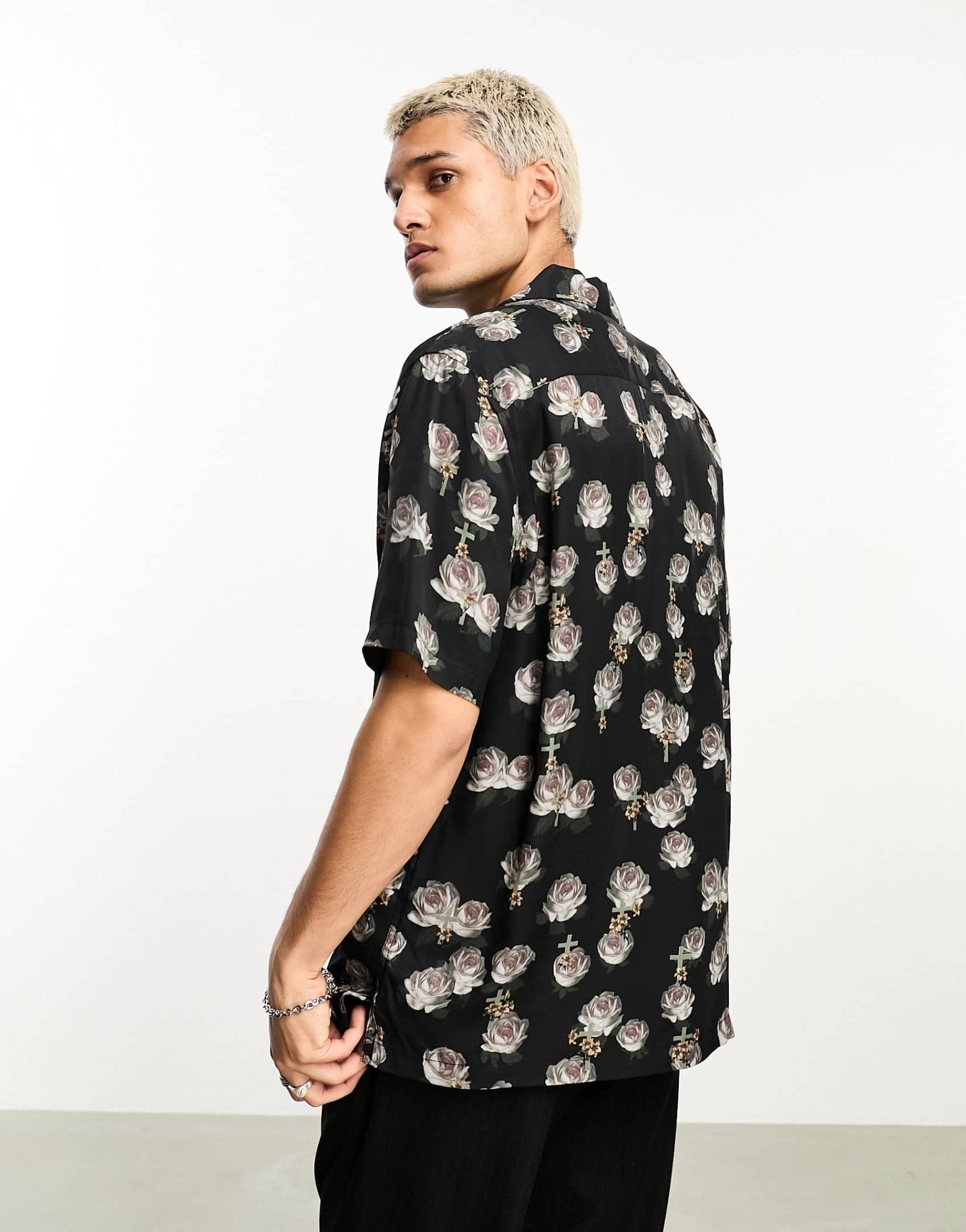 AllSaints x ASOS exclusive Hal short sleeve tonal rose printed shirt in black - ASOS Sample Sale EU Store