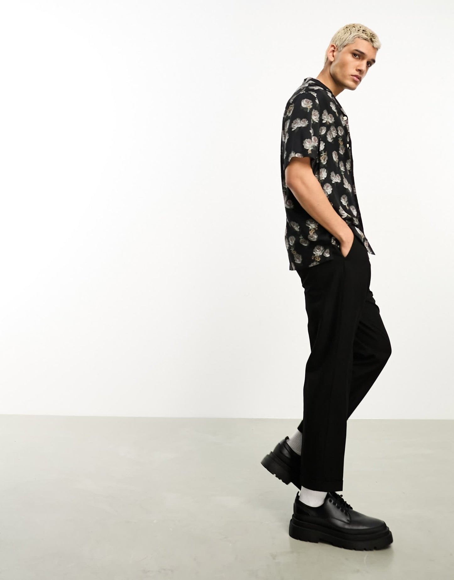 AllSaints x ASOS exclusive Hal short sleeve tonal rose printed shirt in black - ASOS Sample Sale EU Store