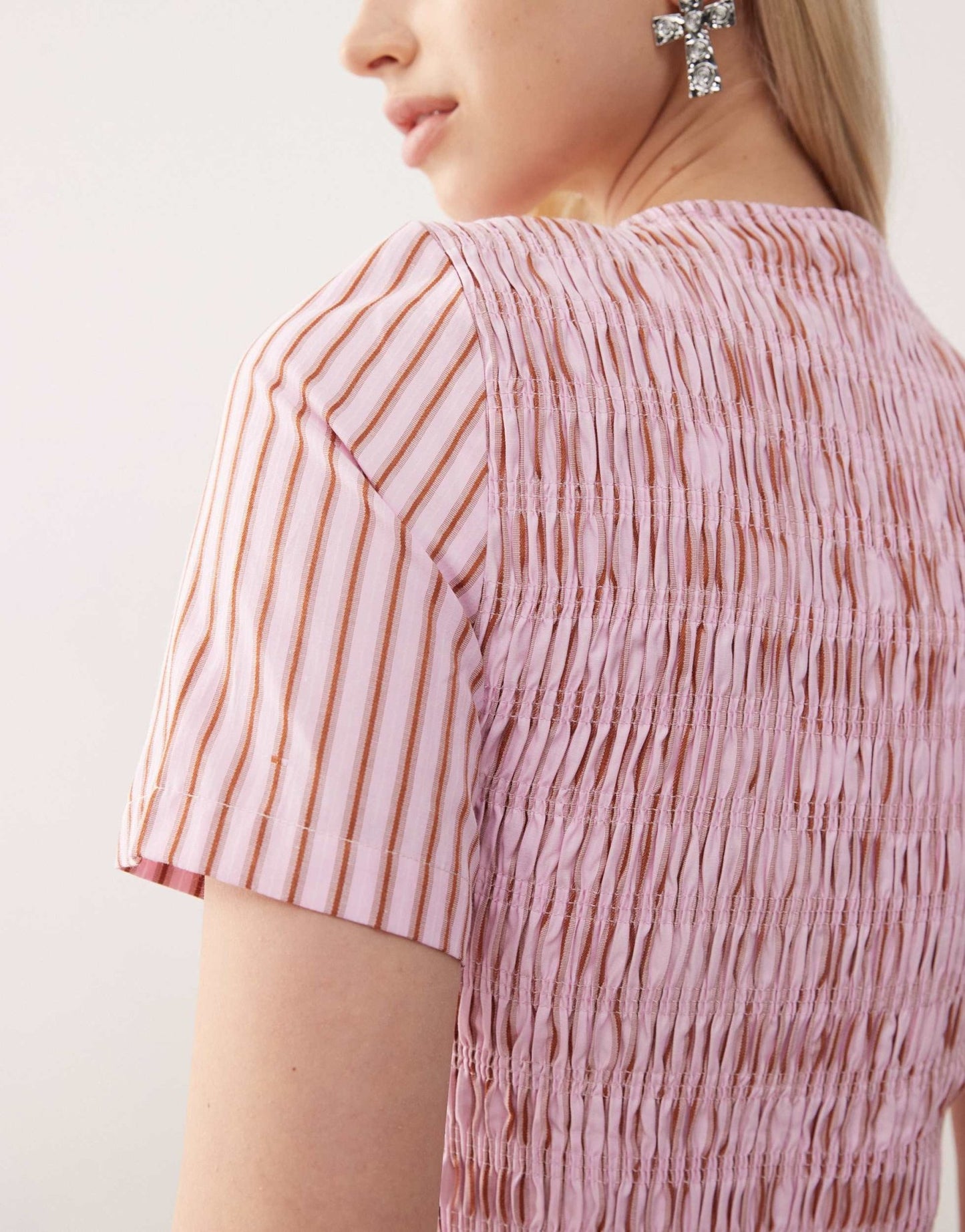 Amy Lynn Eleanor puffball mini dress in pink stripe - ASOS Sample Sale EU Store
