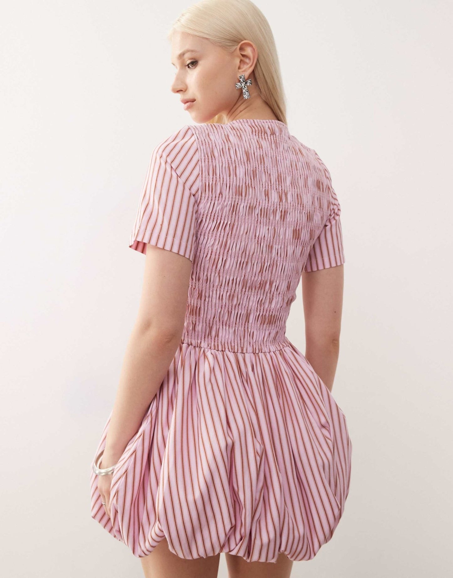 Amy Lynn Eleanor puffball mini dress in pink stripe - ASOS Sample Sale EU Store