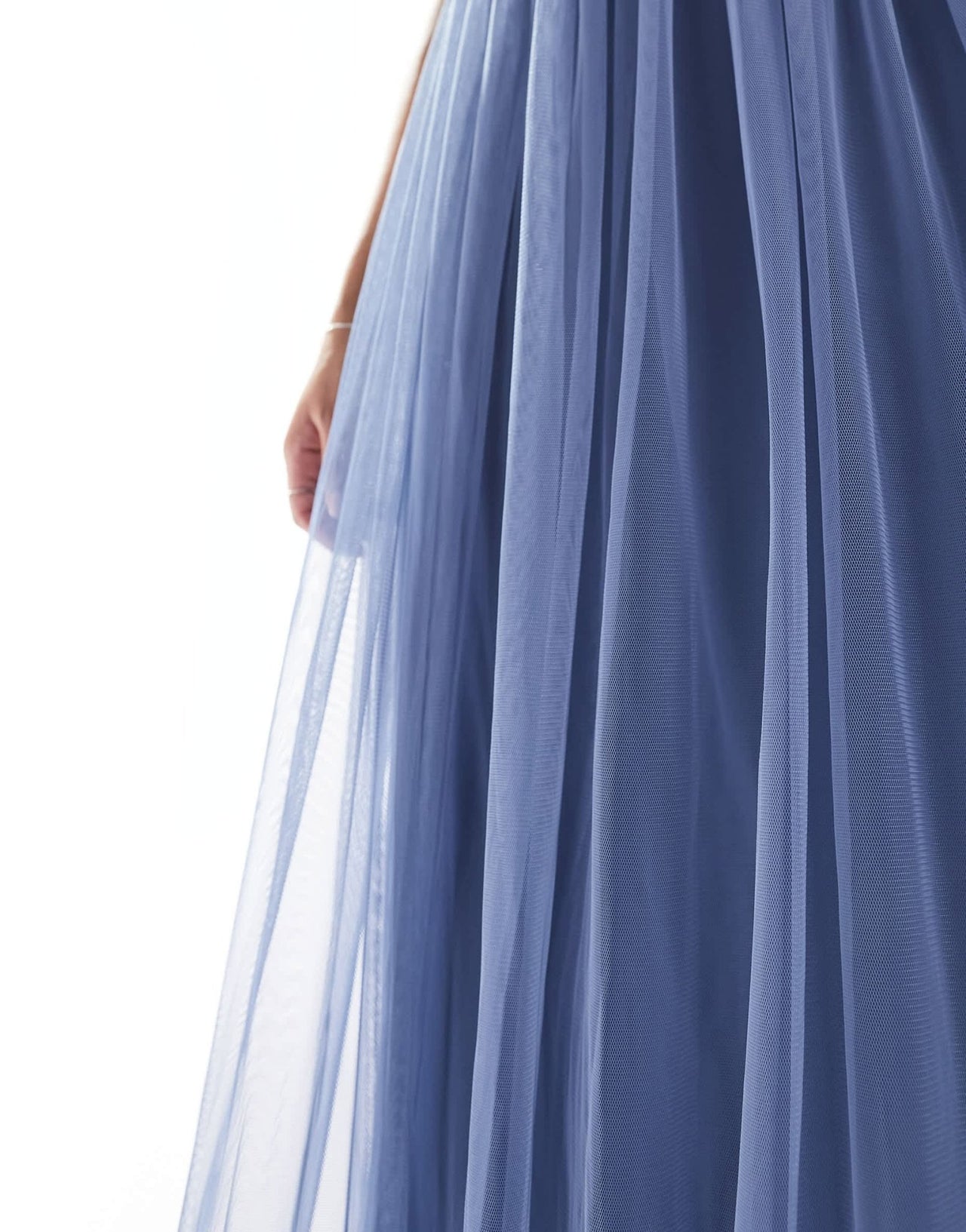 Anaya Plus Bridesmaid tulle one shoulder maxi dress in blue - ASOS Sample Sale EU Store